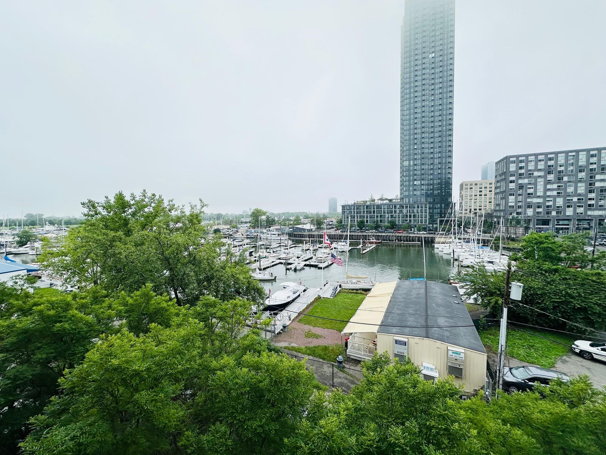 149 ESSEX ST Unit: 5S