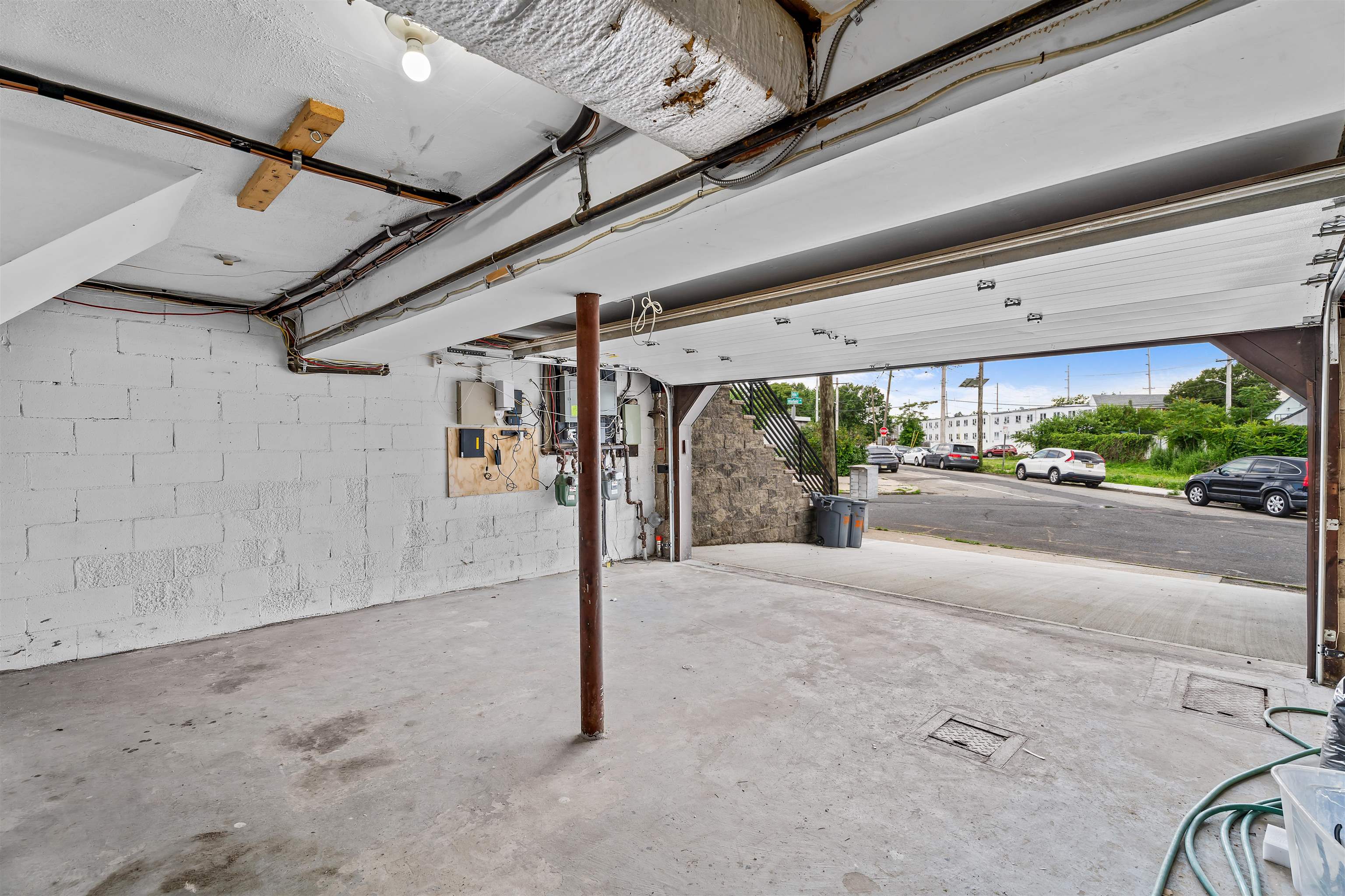 336 WINFIELD AVE