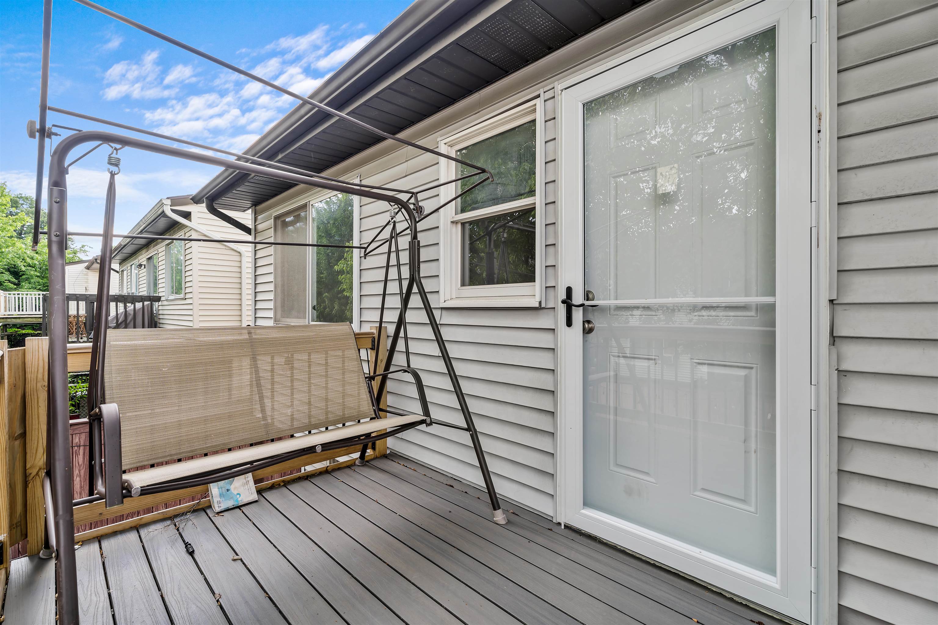 336 WINFIELD AVE