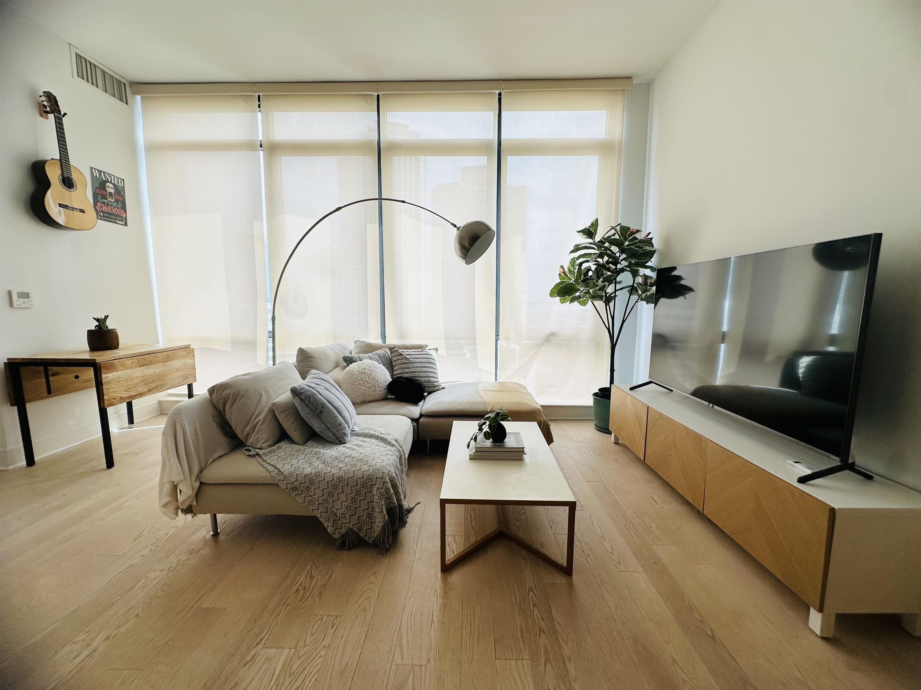 10 PROVOST ST Unit: 2505