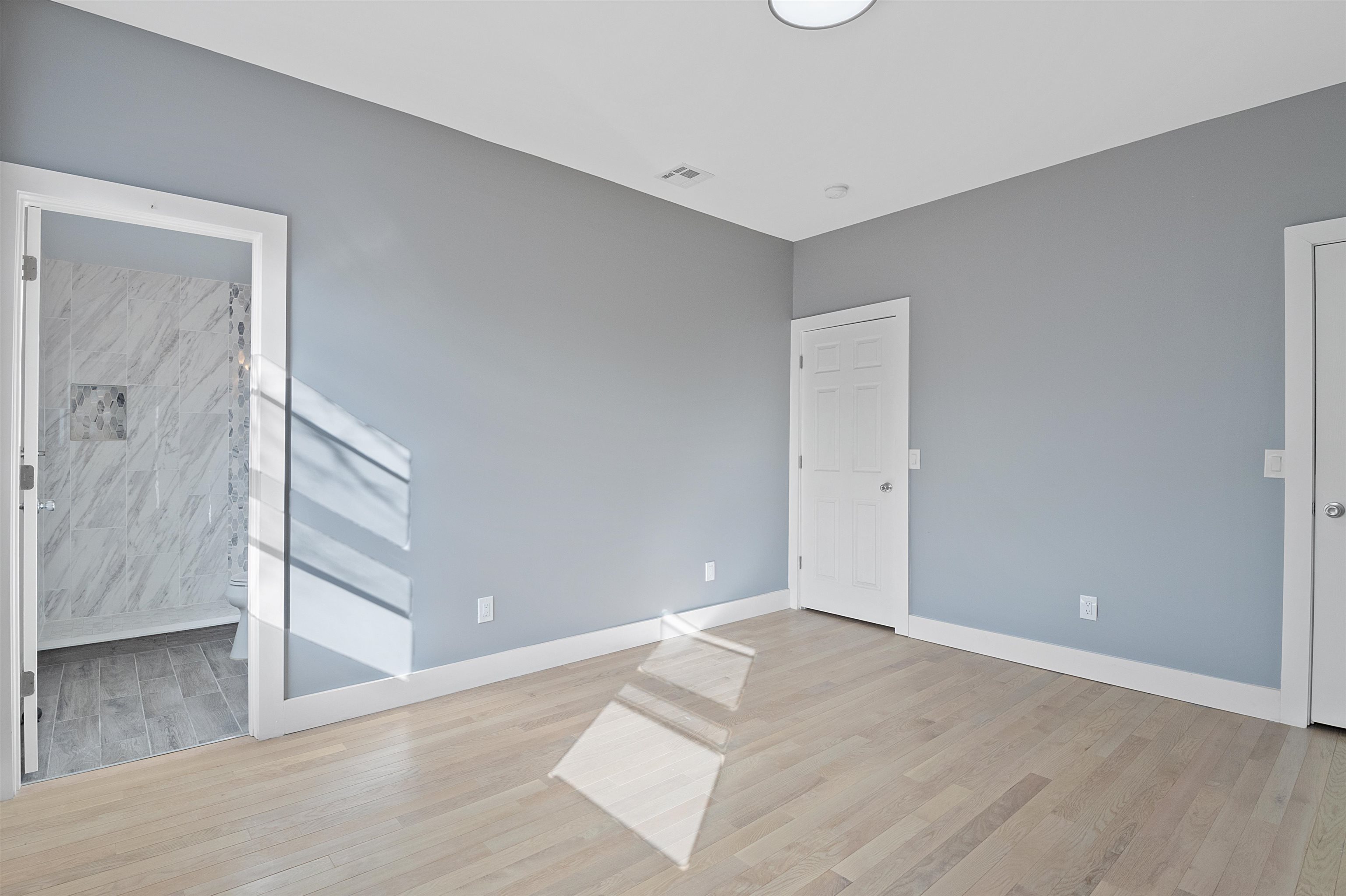 95 CLAREMONT AVE