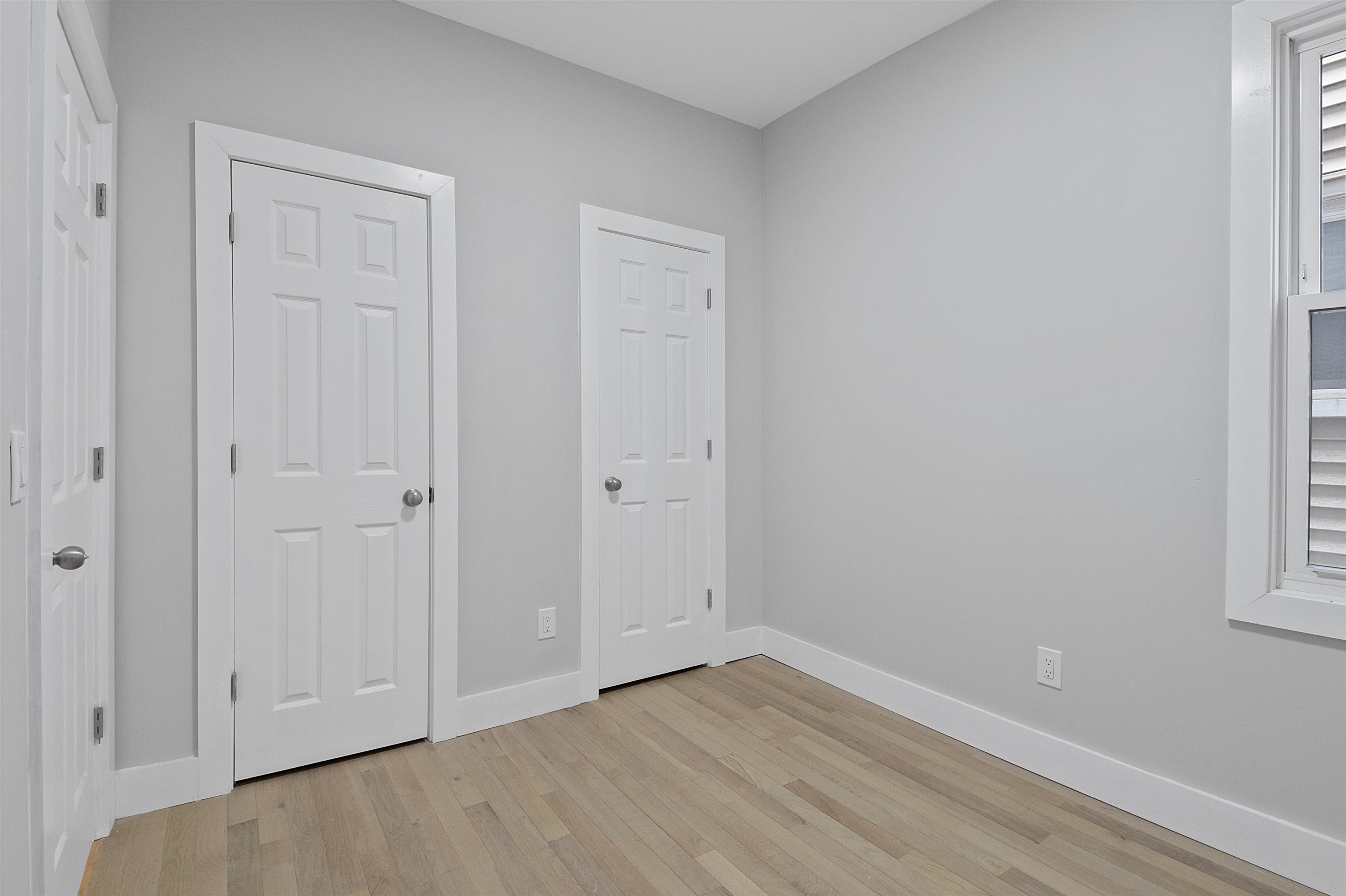 95 CLAREMONT AVE
