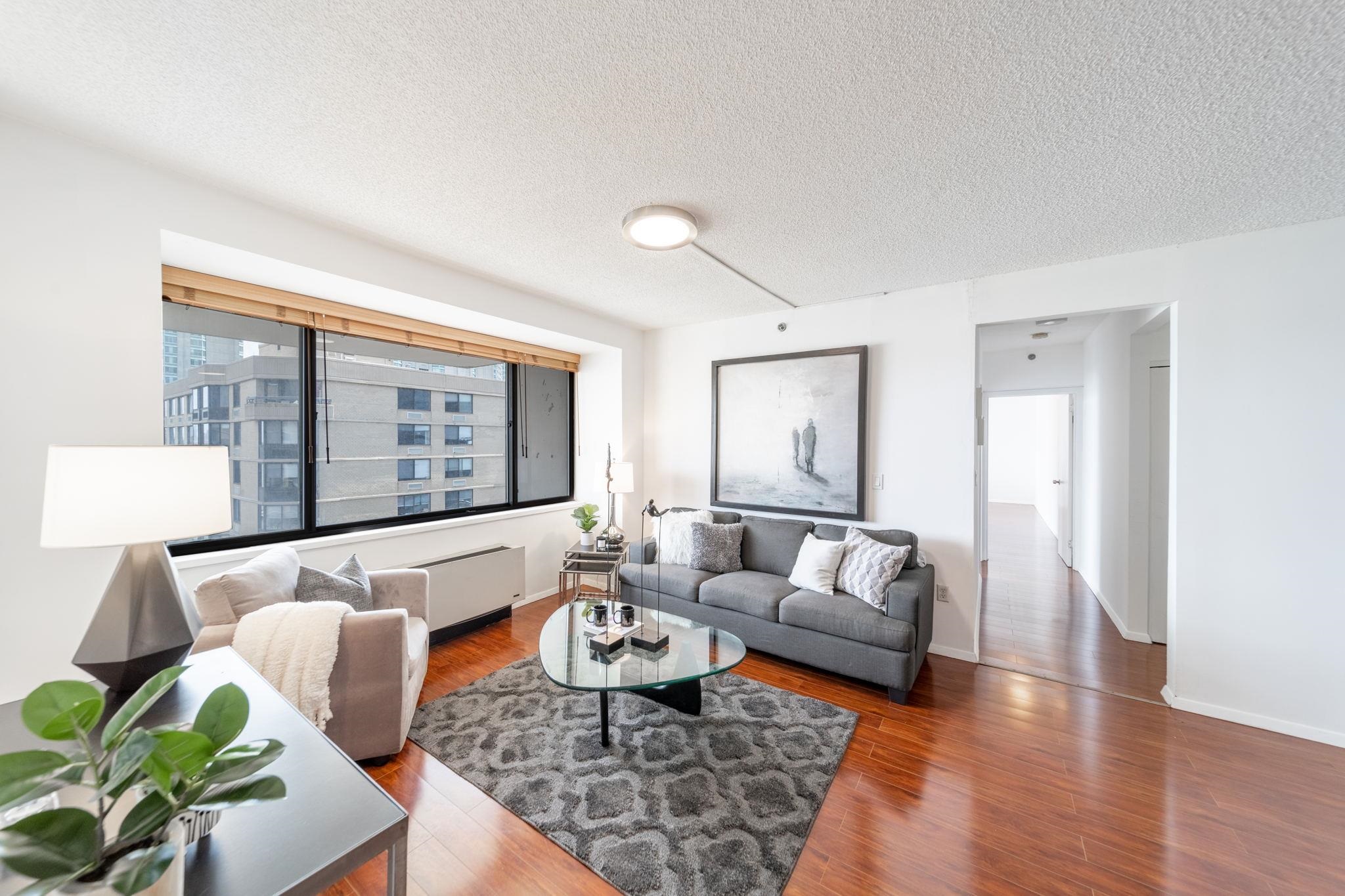 45 RIVER DR SOUTH Unit: 2002