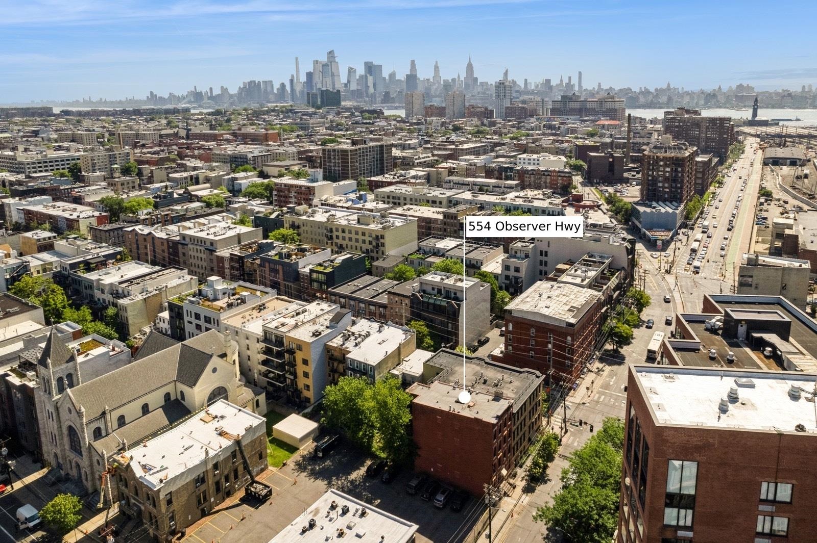 554 OBSERVER HIGHWAY Unit: 3R