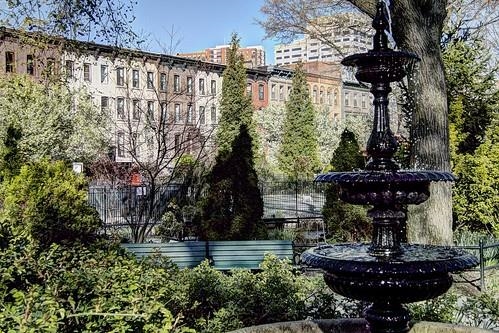 288 BARROW ST Unit: 2