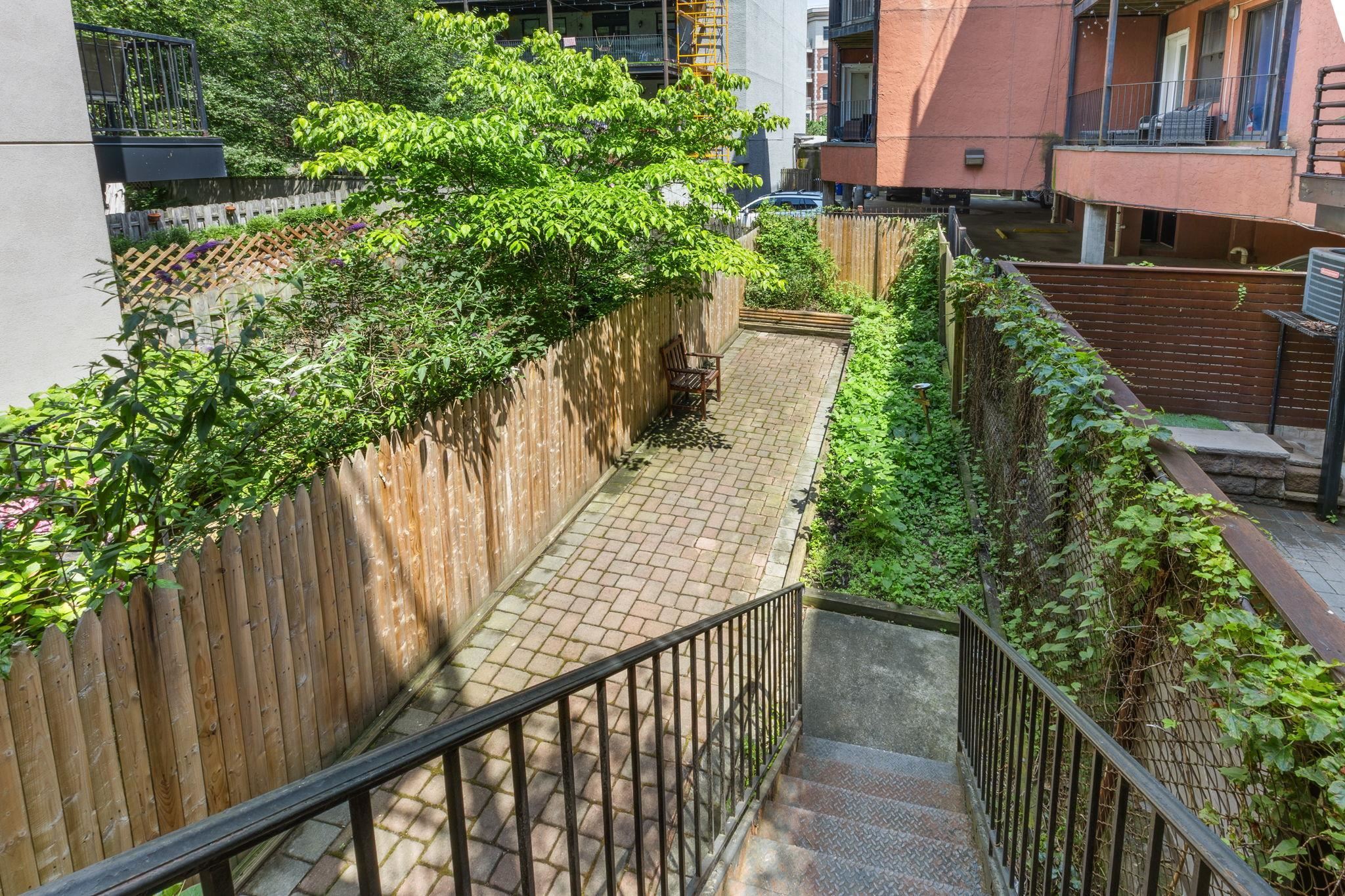 107 HARRISON ST Unit: 2