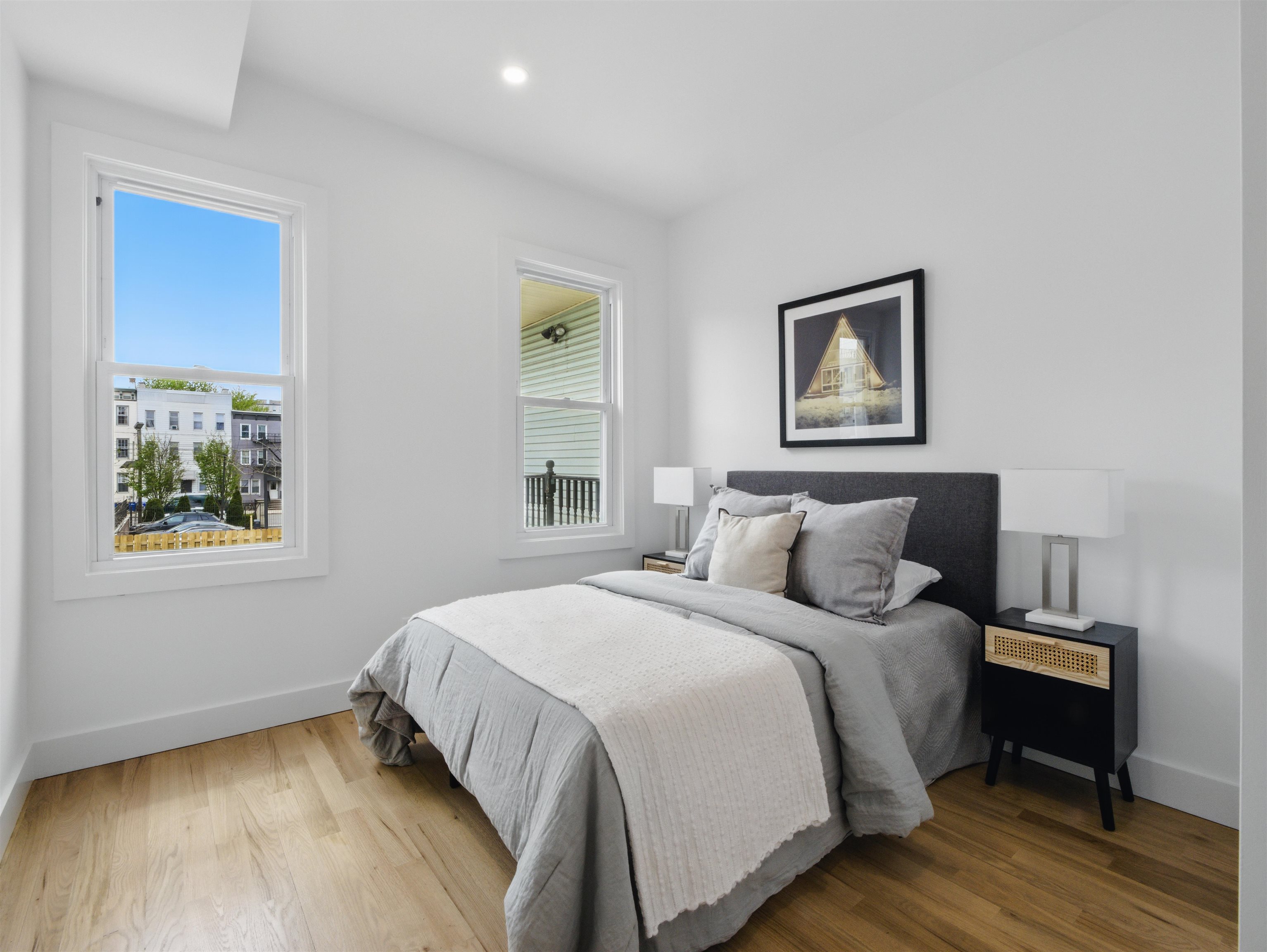 63 JEFFERSON AVE Unit: 1