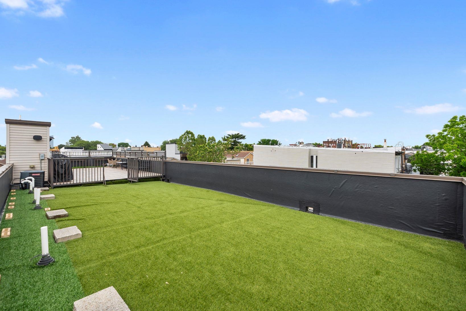 42 GRACE ST Unit: 2A