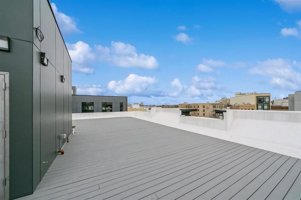 160 BRUNSWICK ST Unit: 403