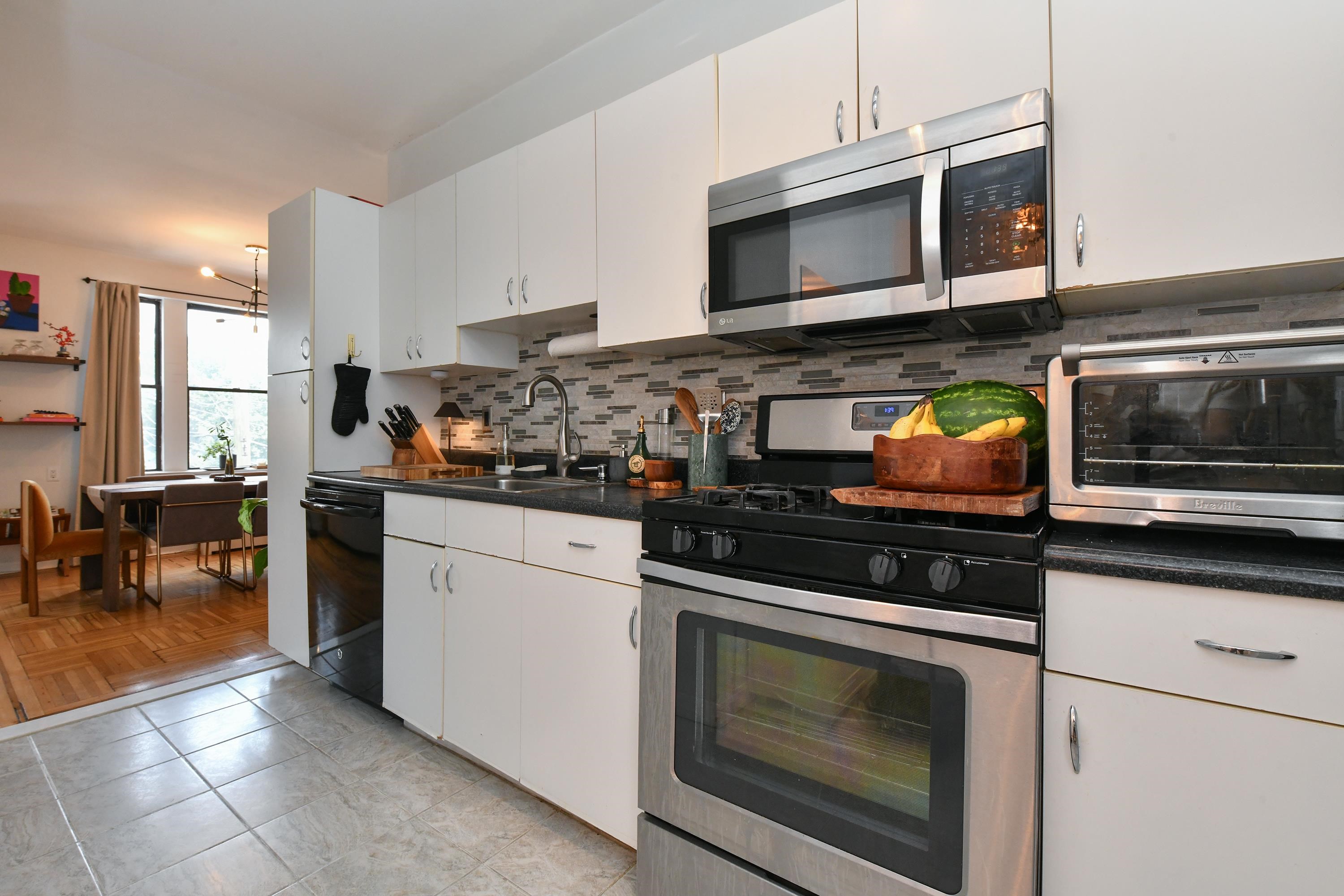 29-33 51ST ST Unit: B5