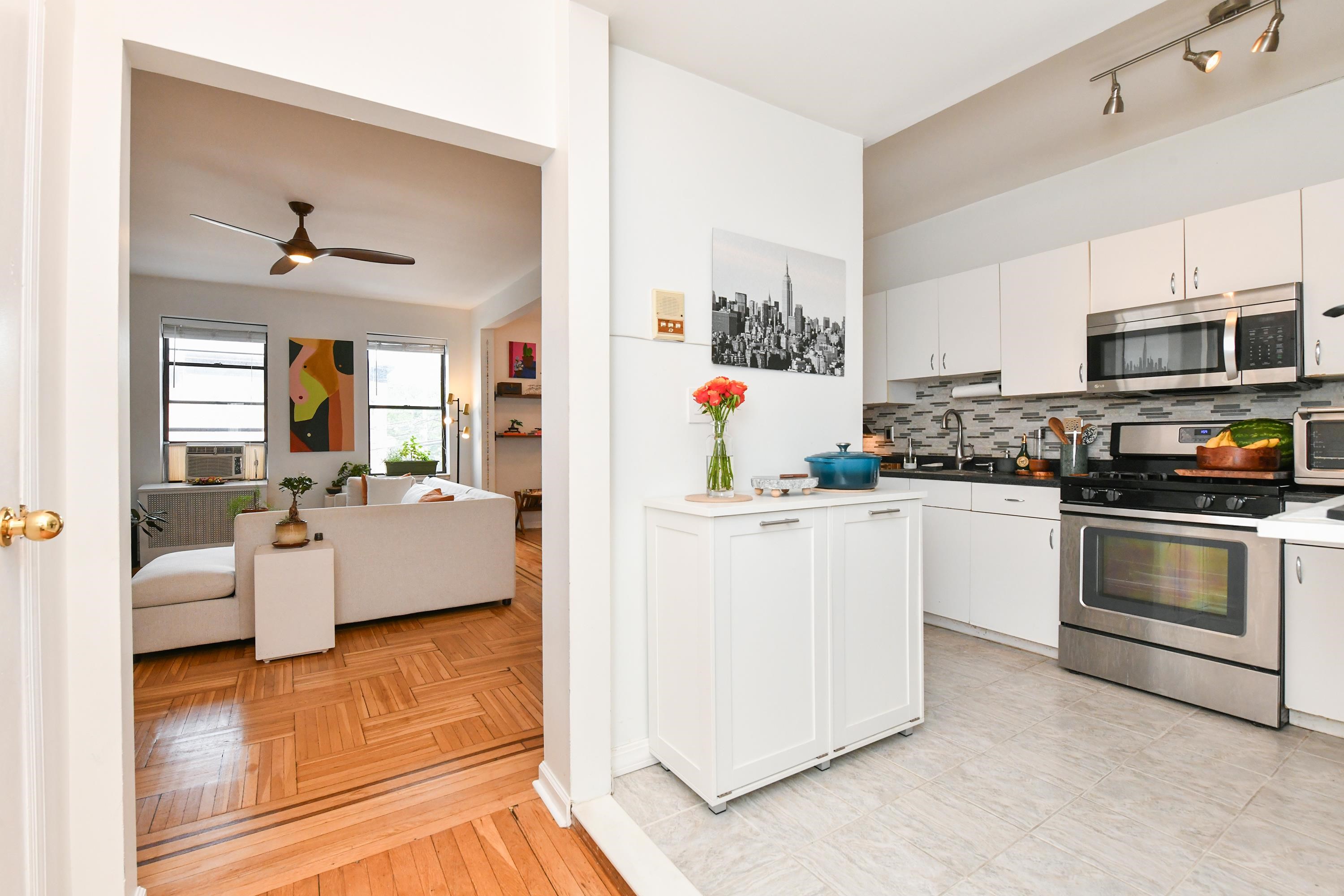 29-33 51ST ST Unit: B5