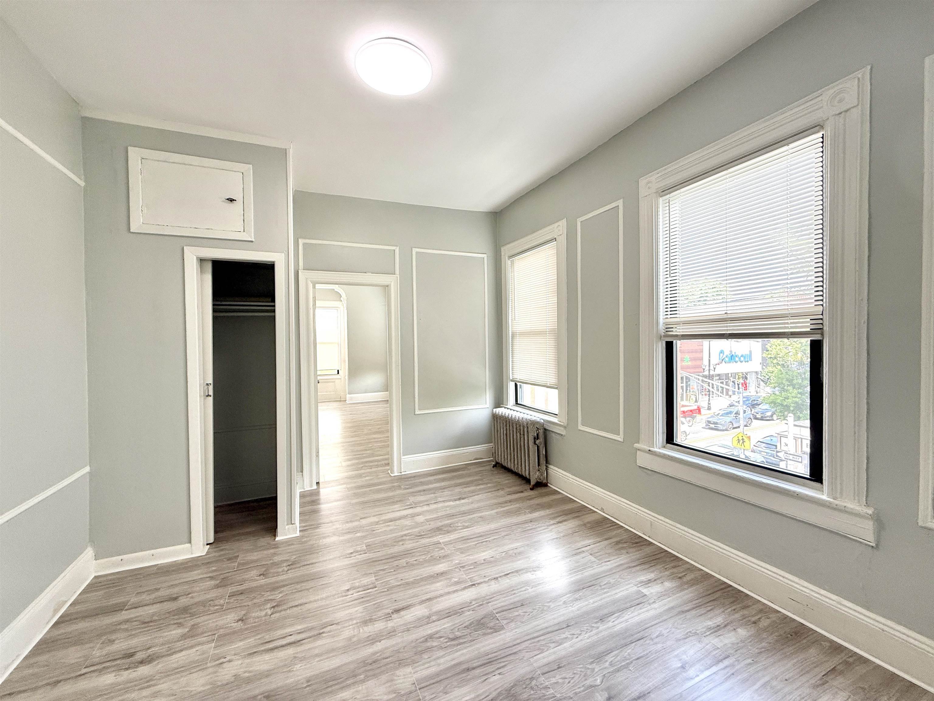 366 CENTRAL AVE Unit: 3R