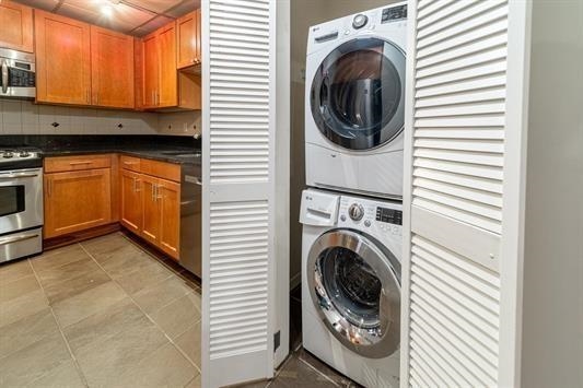 347 VARICK ST Unit: A-419