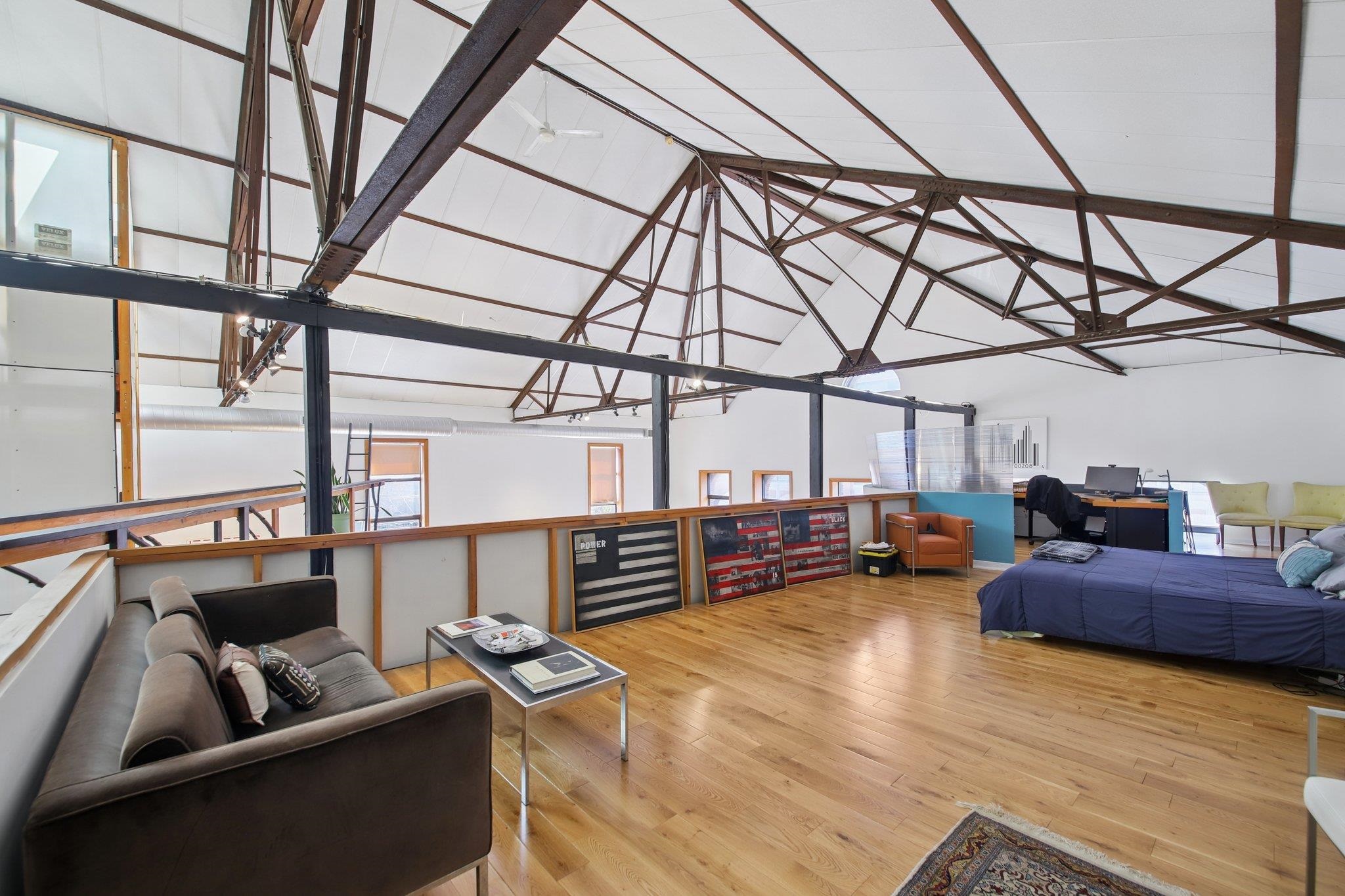 299 PAVONIA AVE Unit: 3-10