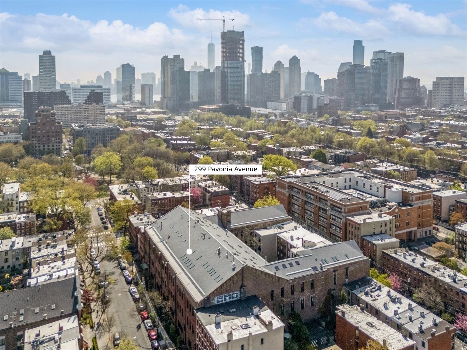 299 PAVONIA AVE Unit: 3-10