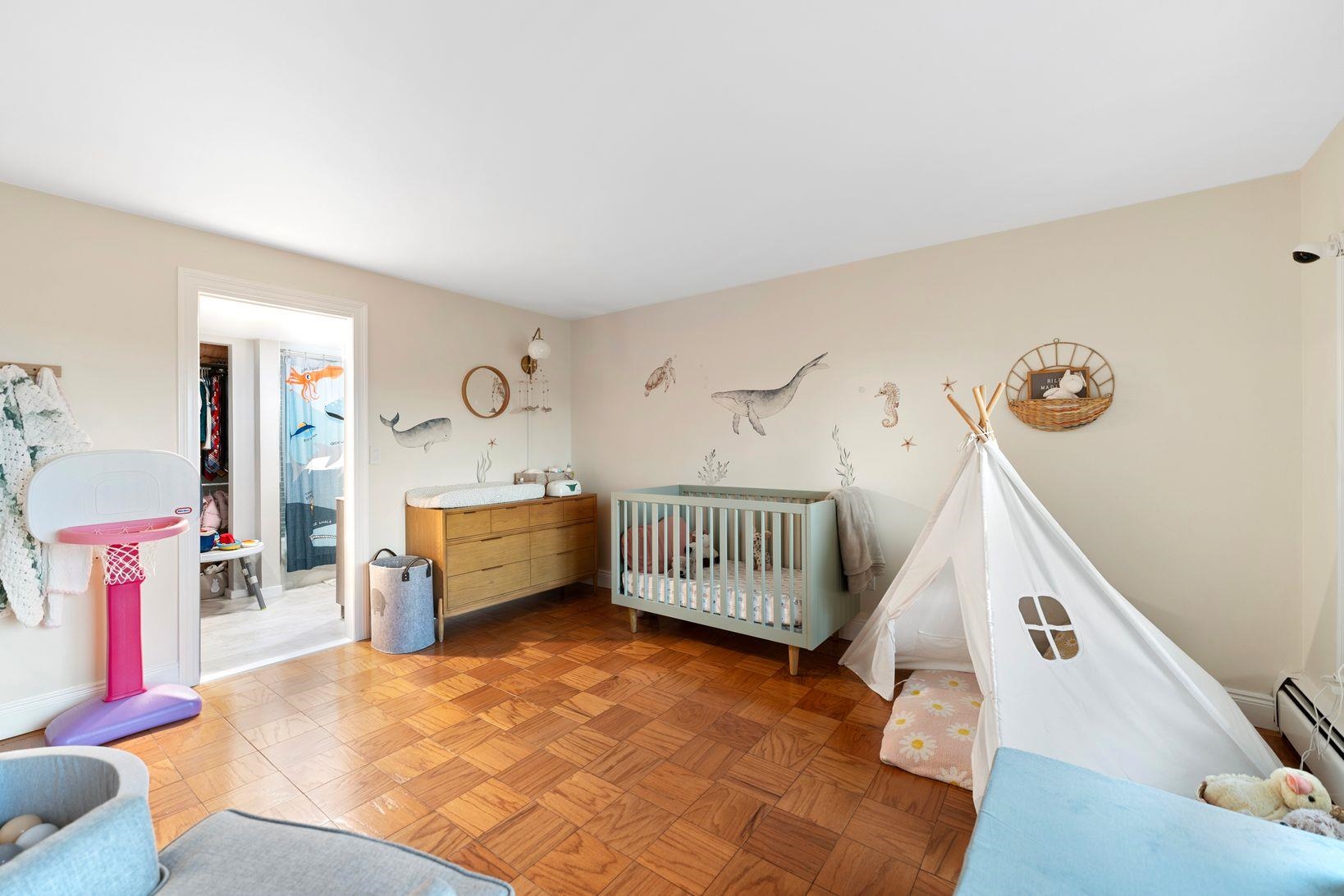 200 SHEARWATER CT WEST Unit: 52