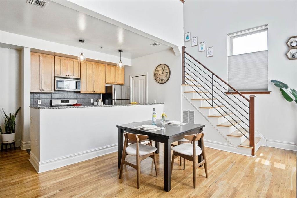 9 COLES ST Unit: 10