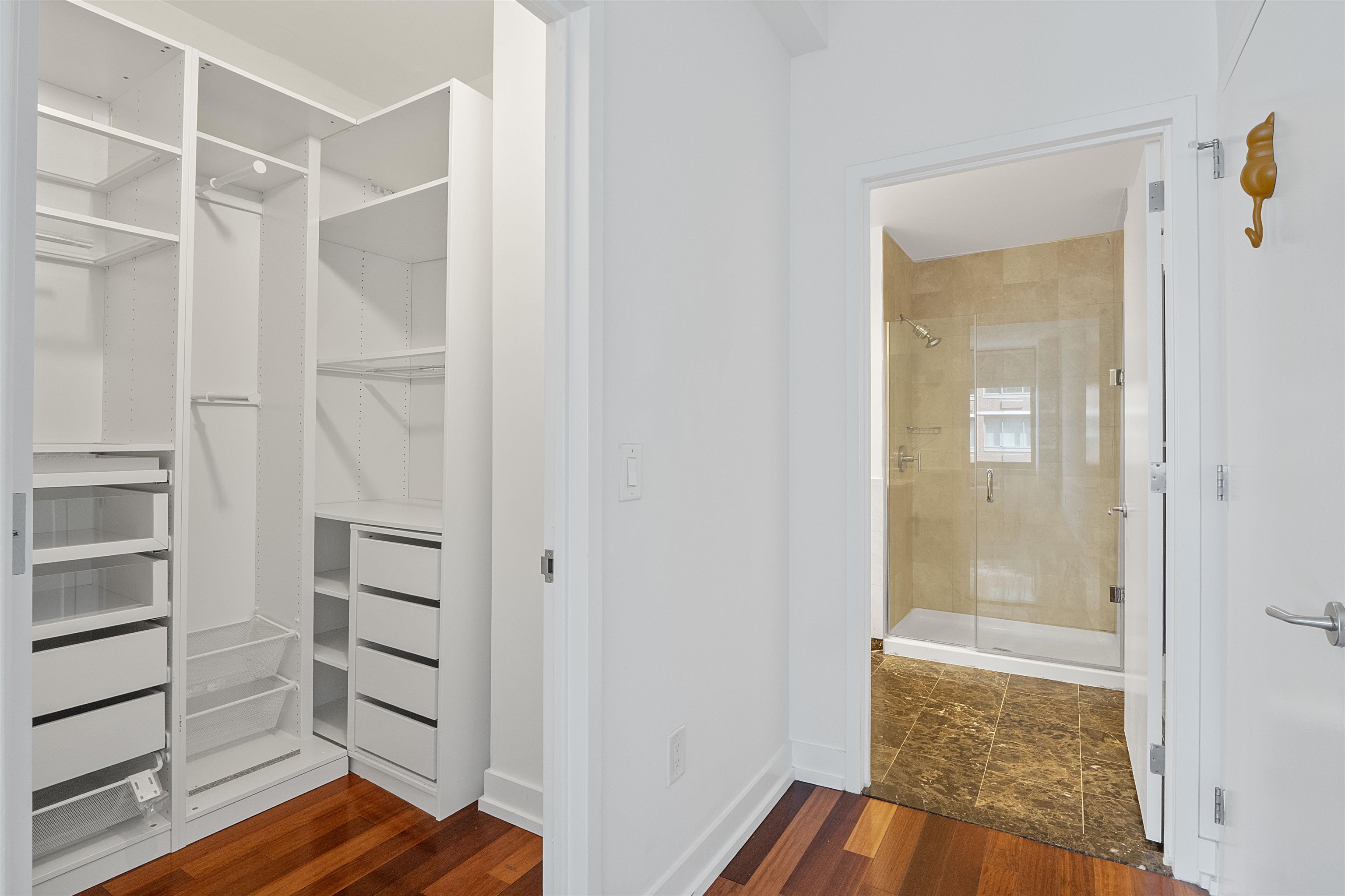 389 WASHINGTON ST Unit: 15E