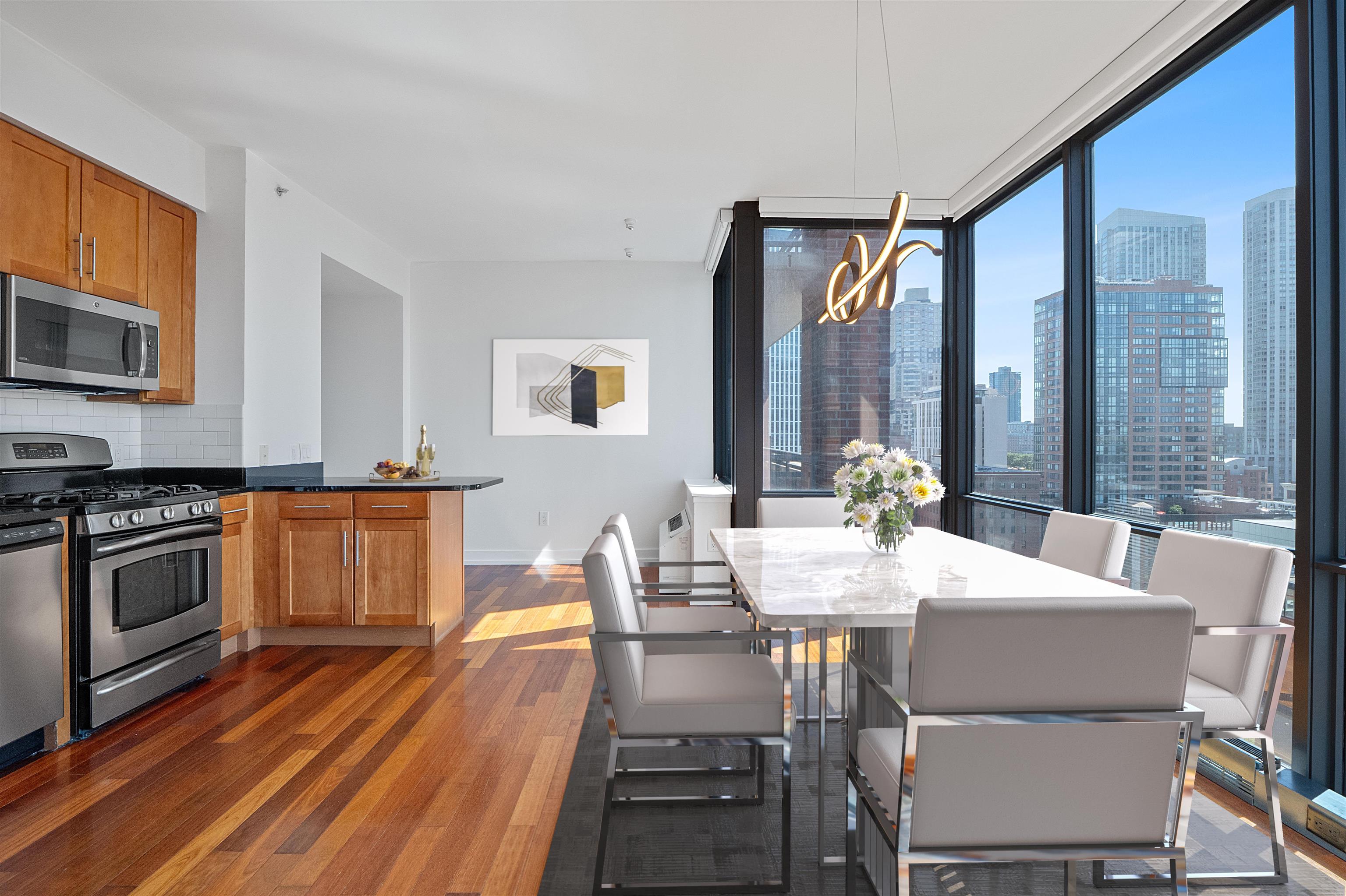389 WASHINGTON ST Unit: 15E