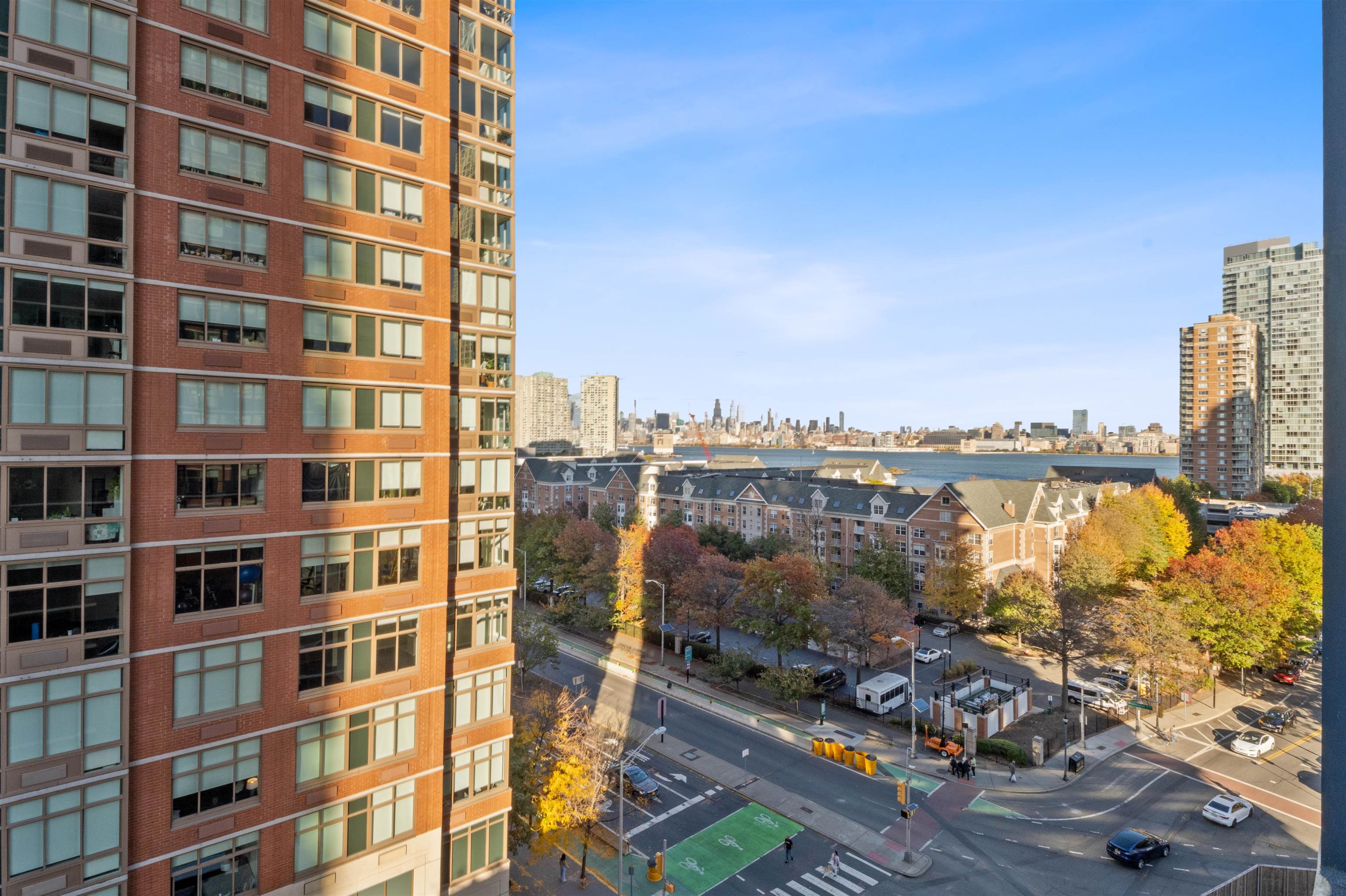 389 WASHINGTON ST Unit: 15E