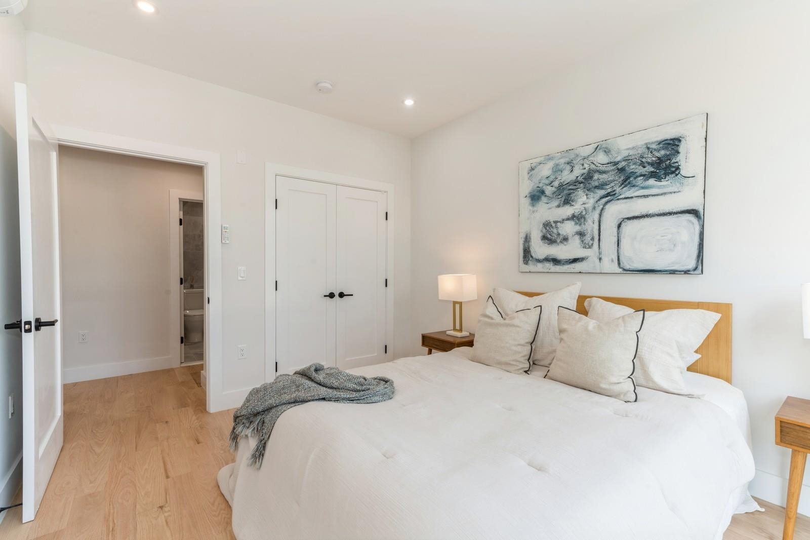 433 CENTRAL AVE Unit: 3A