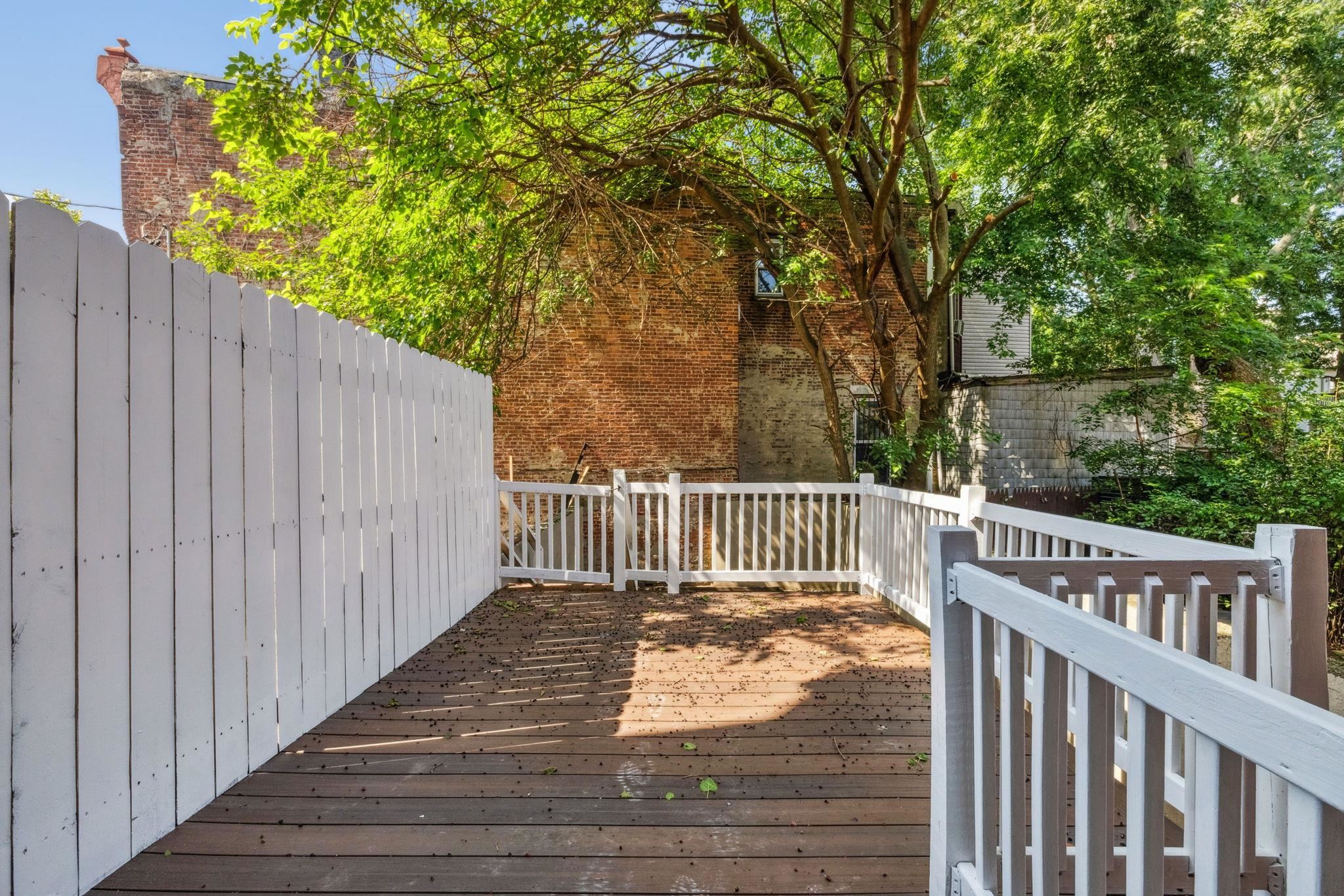 37 ASTOR PL