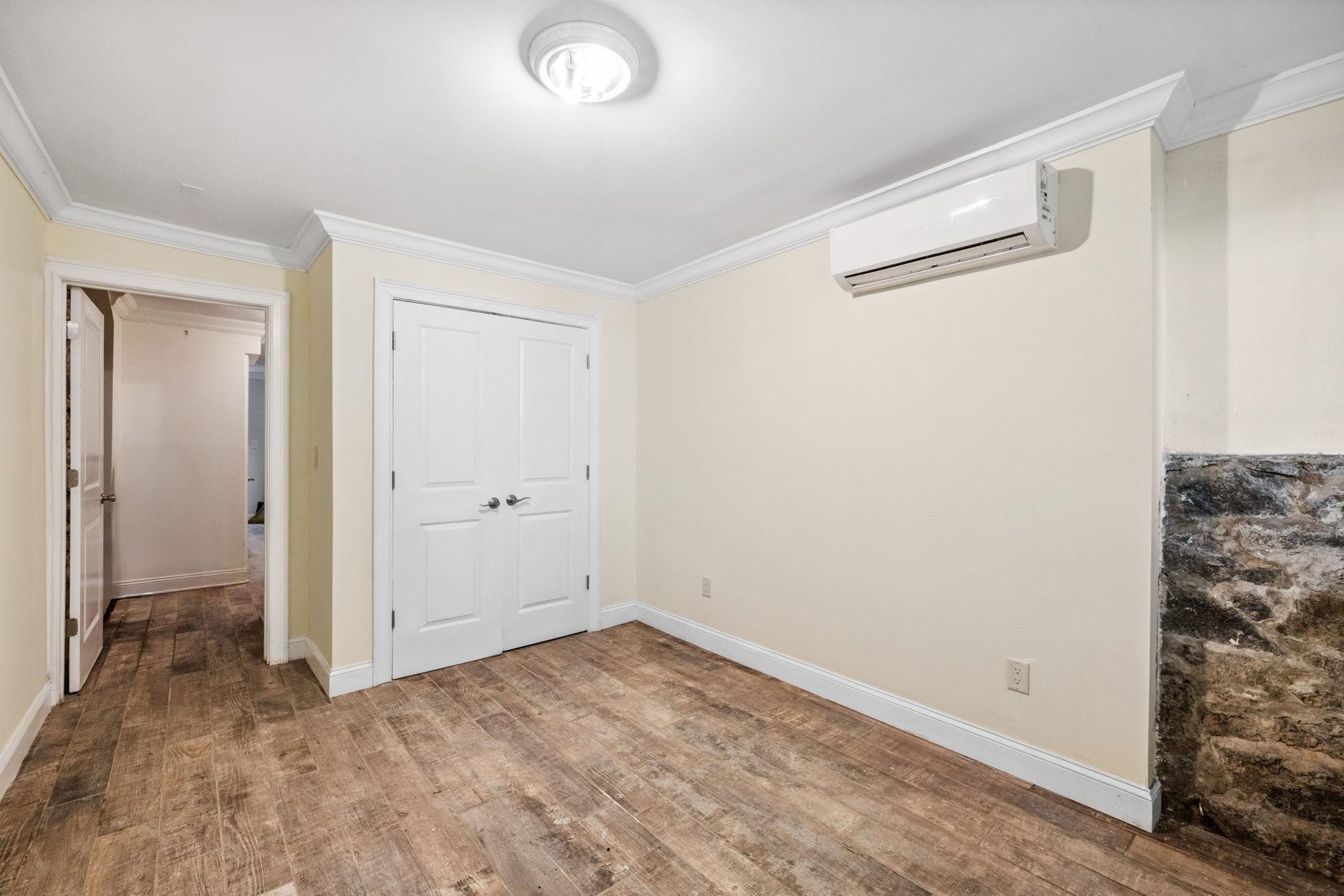 37 ASTOR PL