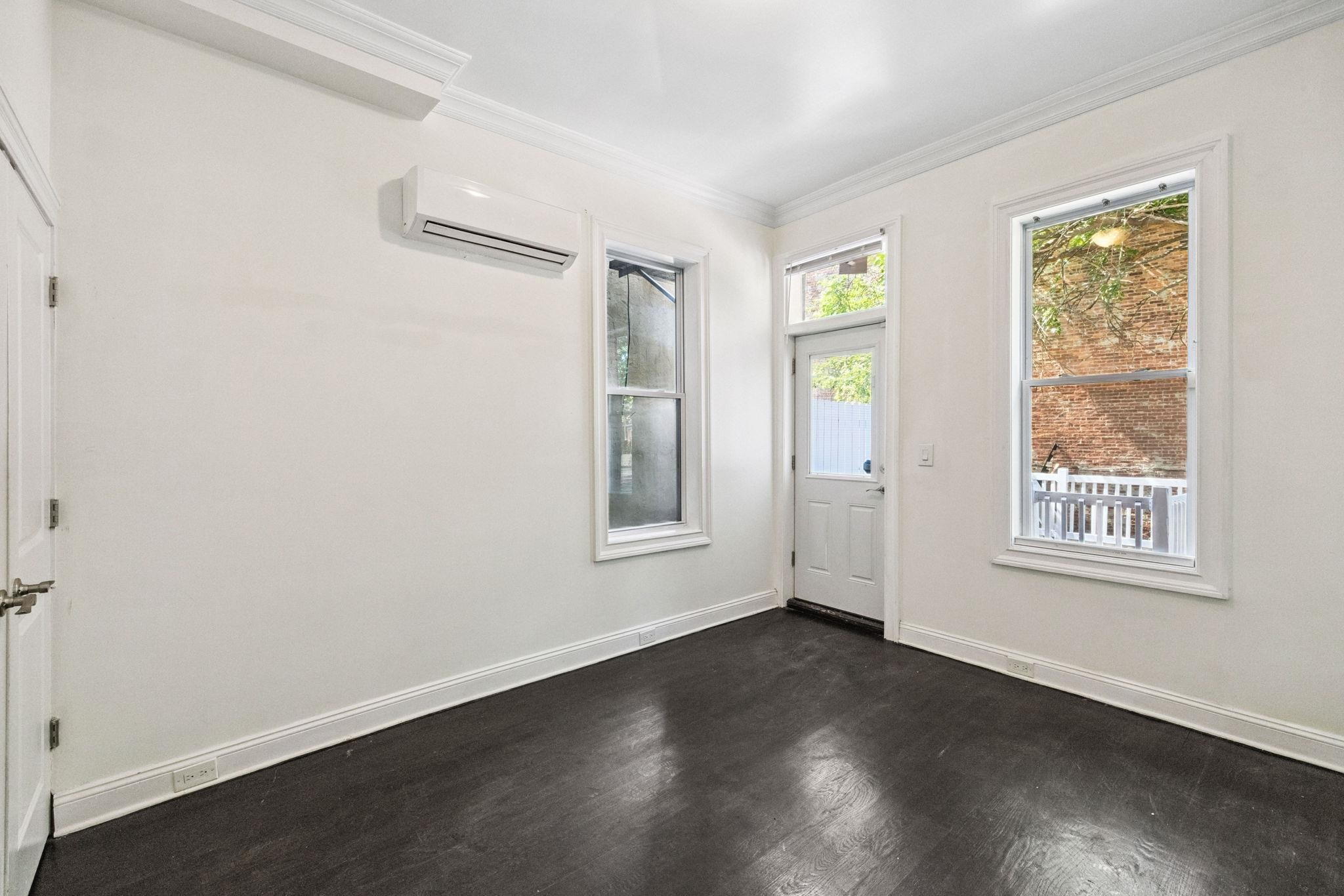 37 ASTOR PL