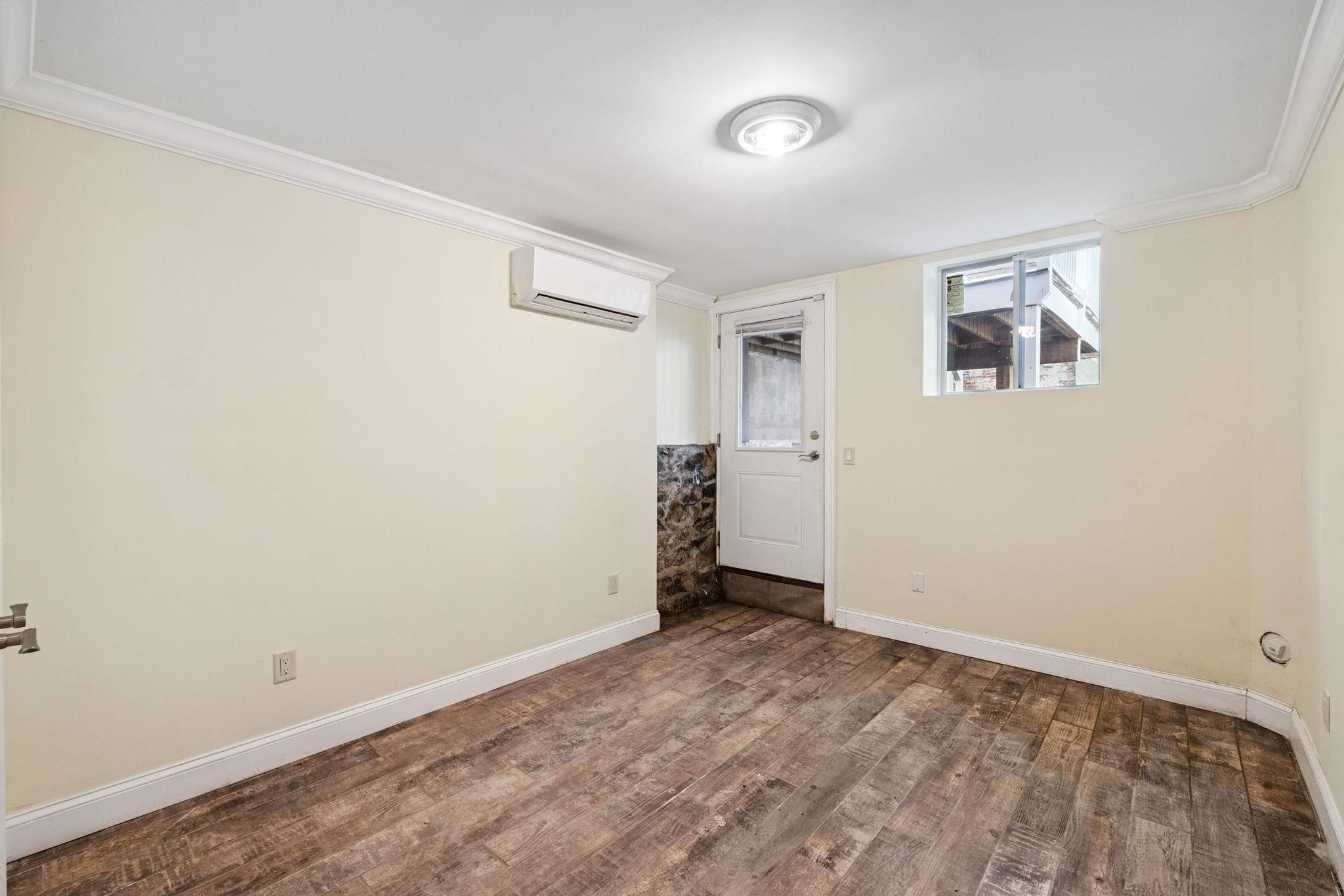 37 ASTOR PL