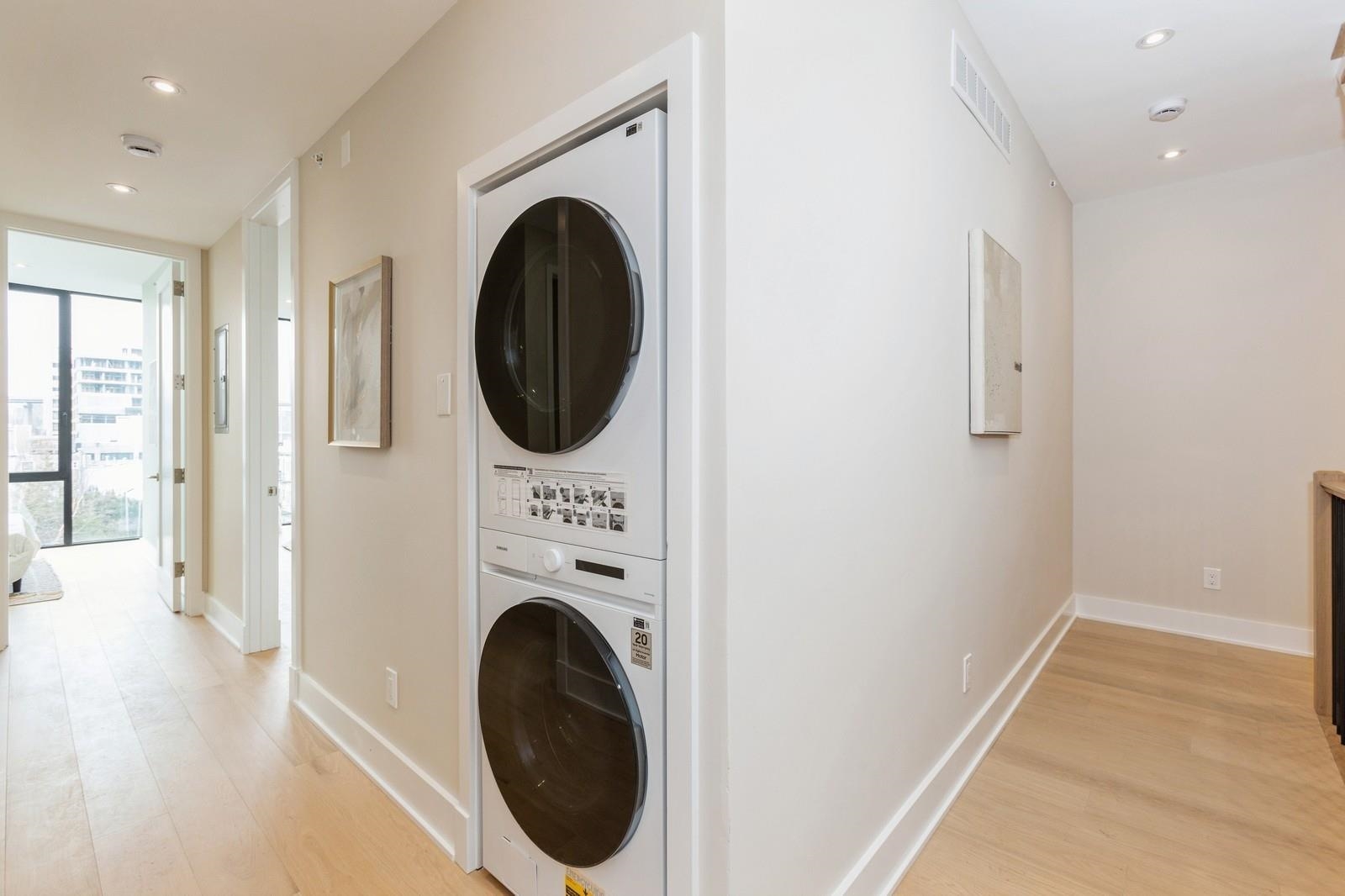 477 MONMOUTH ST Unit: 4