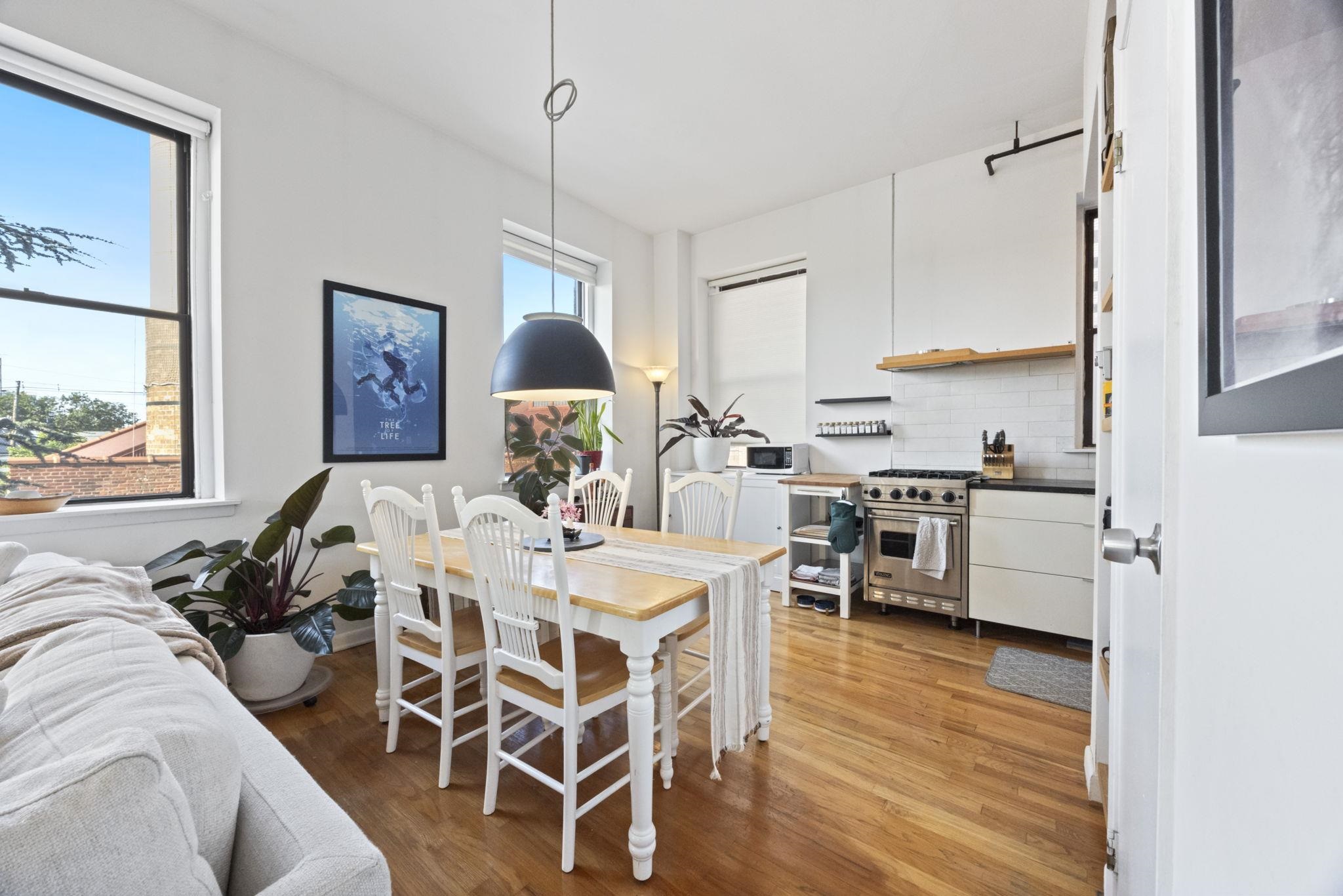 186 WAYNE ST Unit: 222