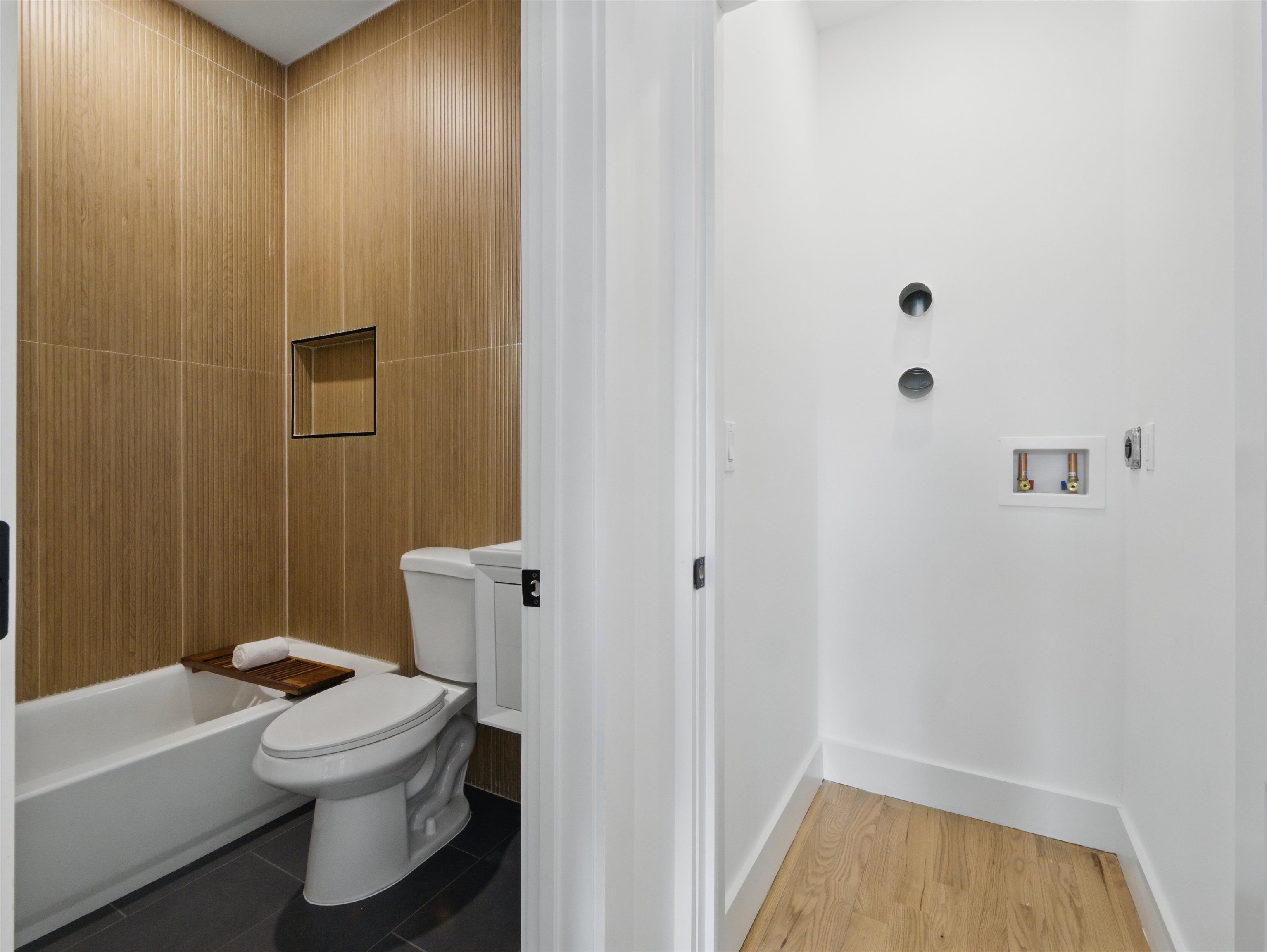 63 JEFFERSON AVE Unit: 1A