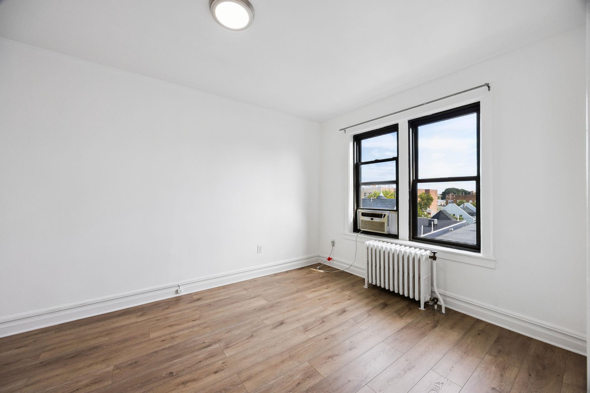 56 GLENWOOD AVE Unit: 55