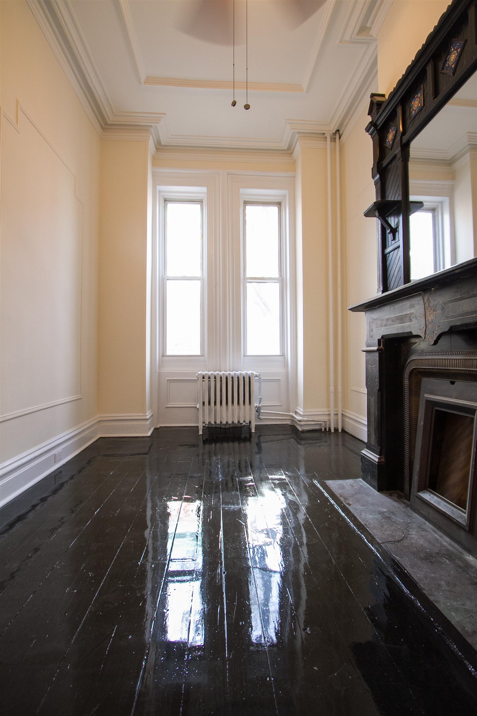 6 HAMPTON CT