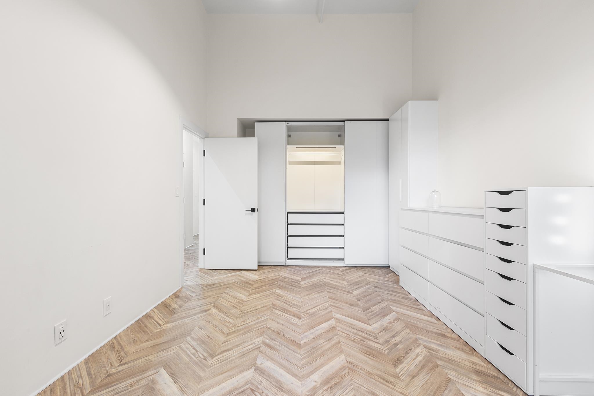 689 LUIS M MARIN BLVD Unit: 808