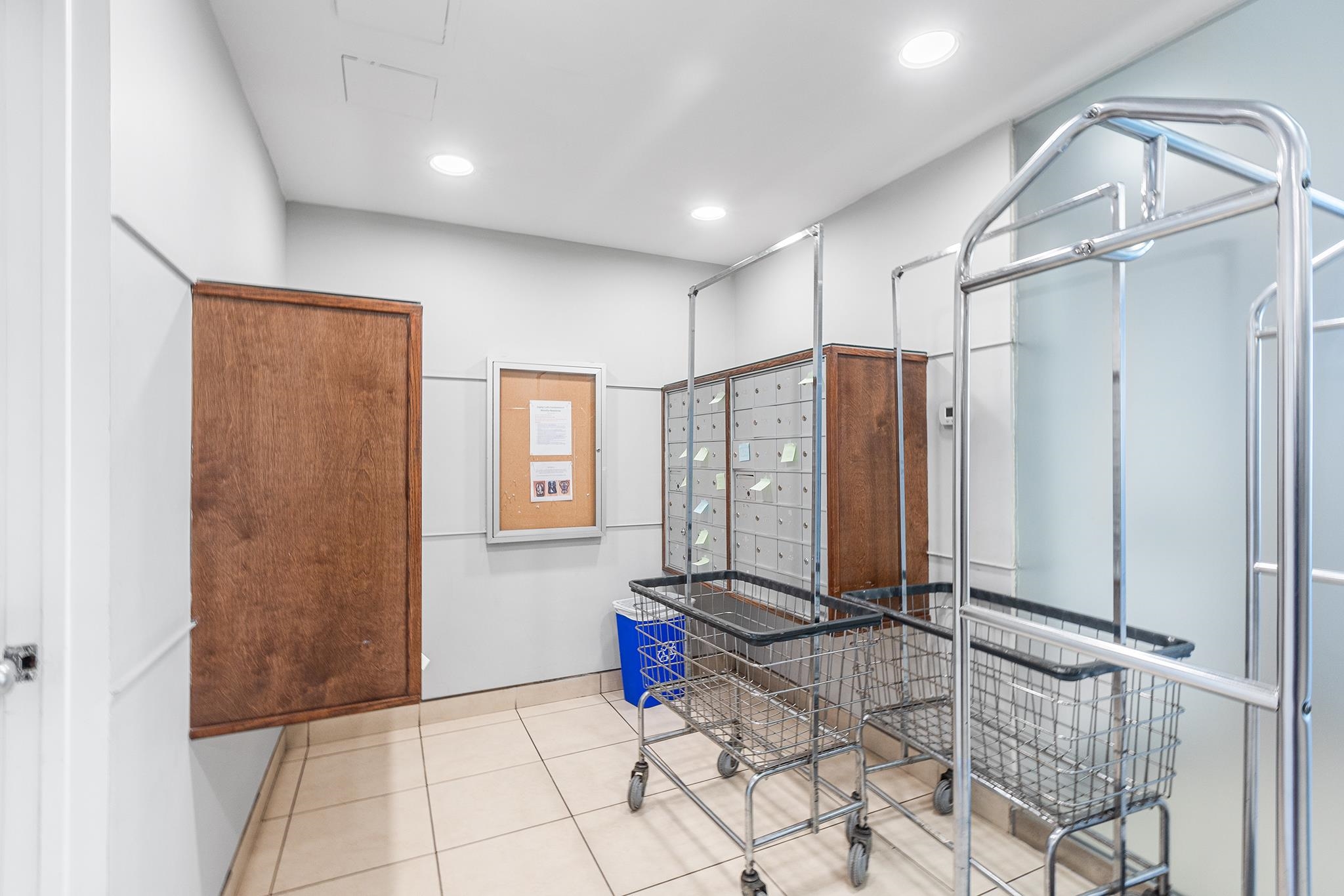 689 LUIS M MARIN BLVD Unit: 808