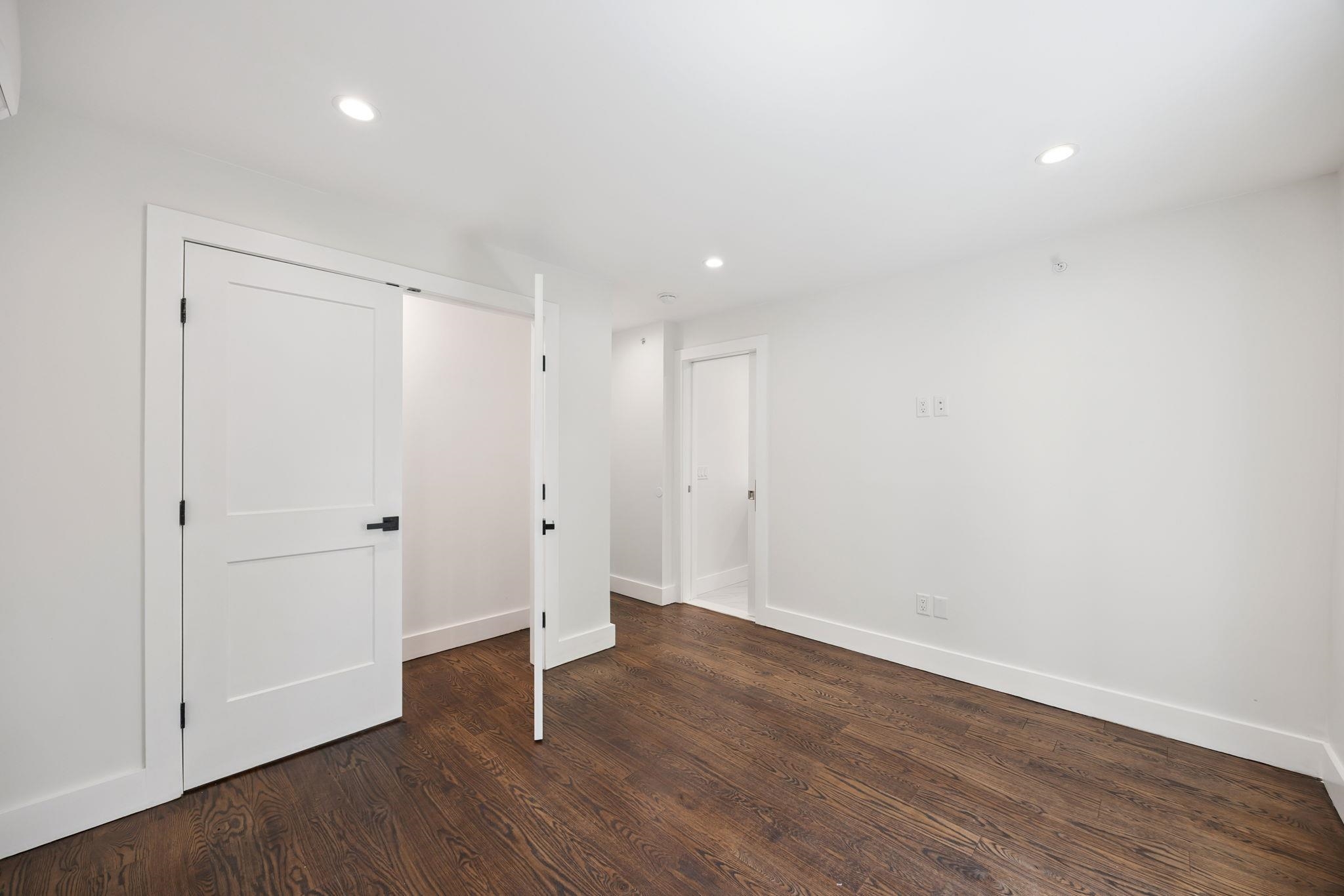 203 3RD ST Unit: 4