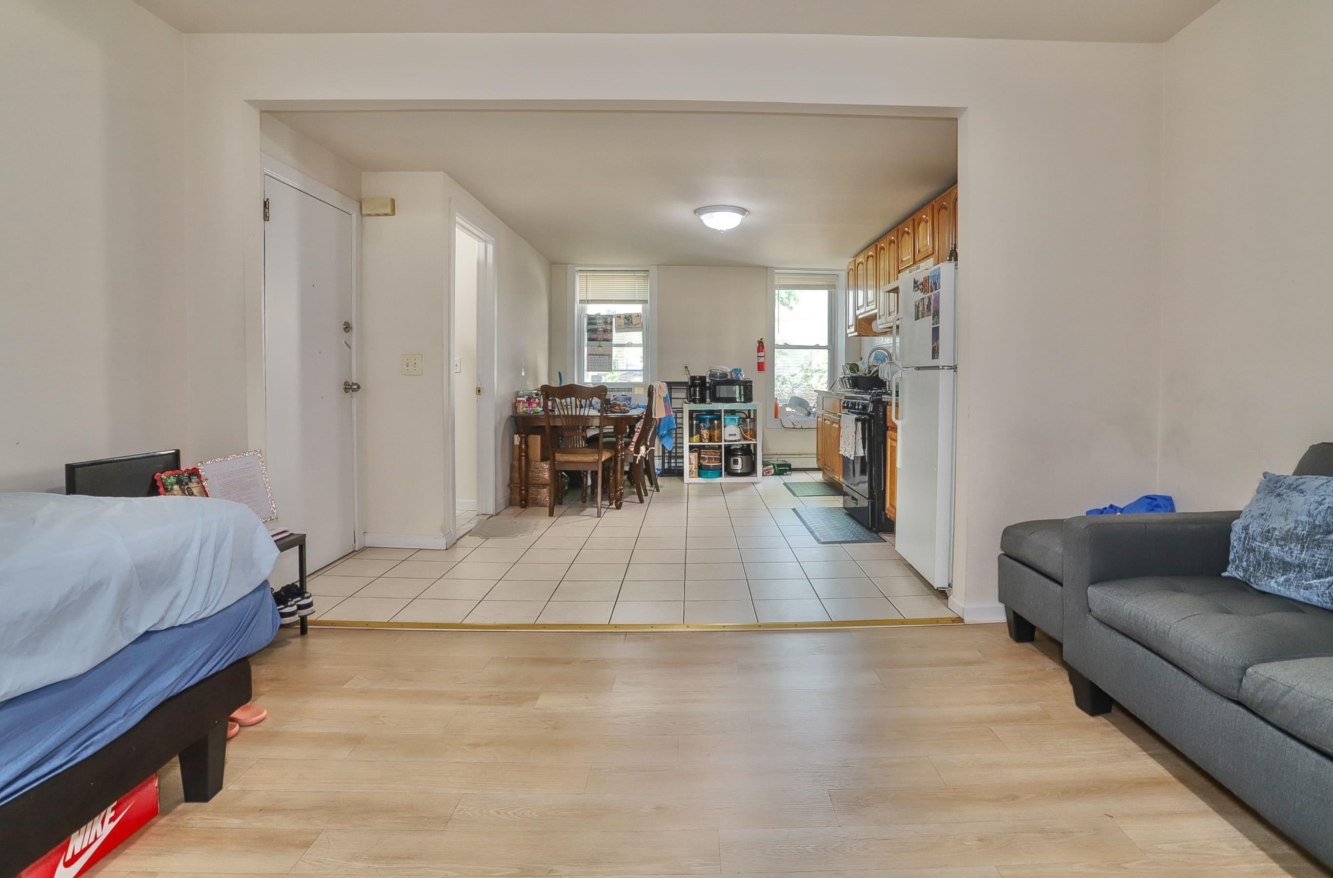 294 HOBOKEN AVE