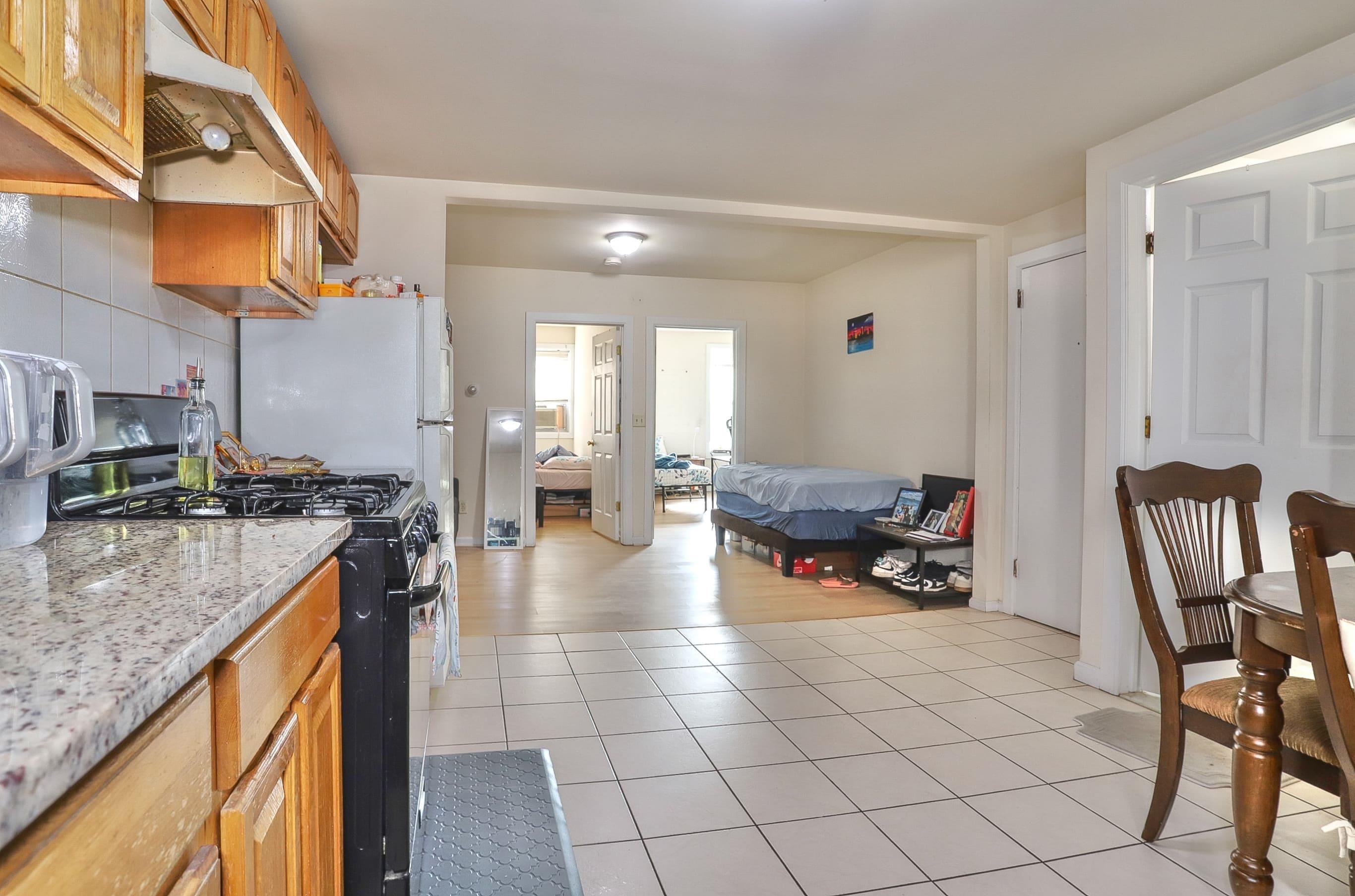 294 HOBOKEN AVE