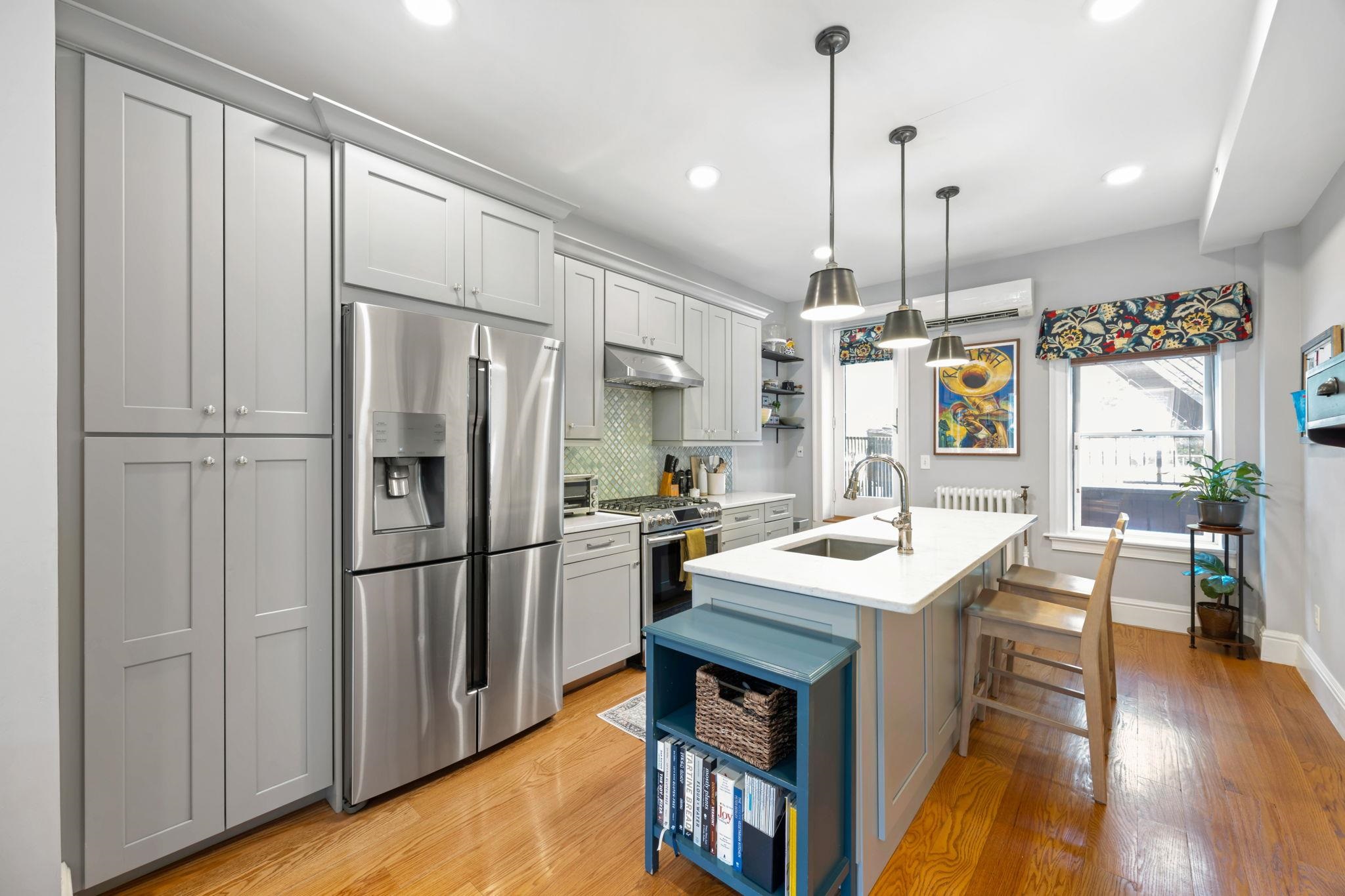 661 JERSEY AVE Unit: 3