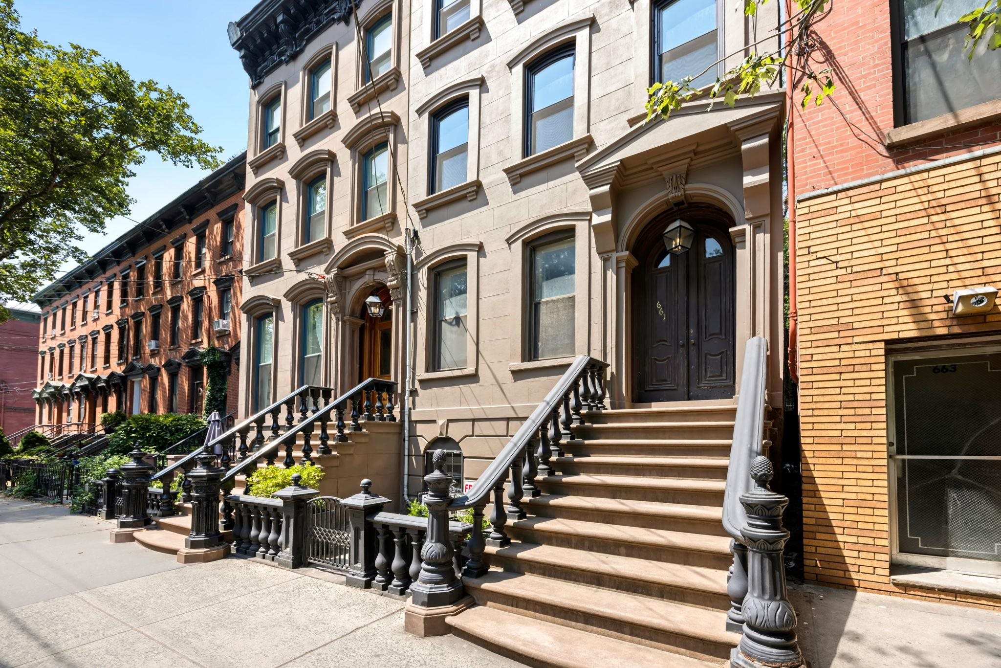 661 JERSEY AVE Unit: 3