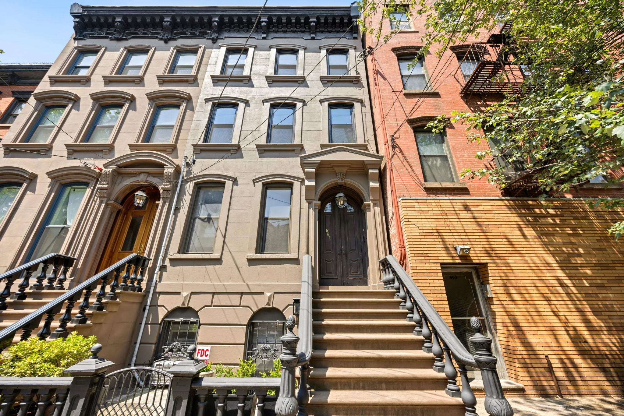 661 JERSEY AVE Unit: 3