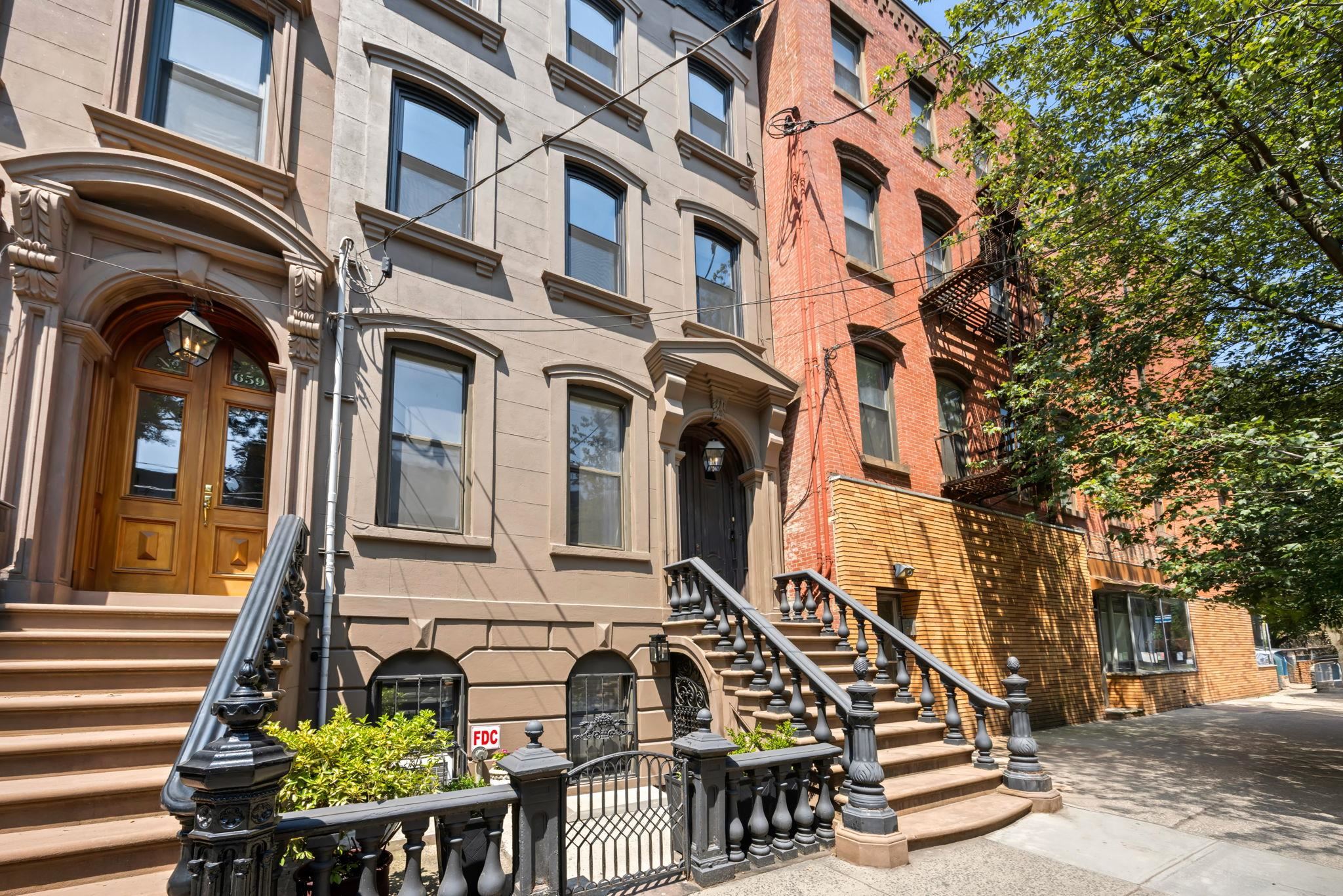 661 JERSEY AVE Unit: 3