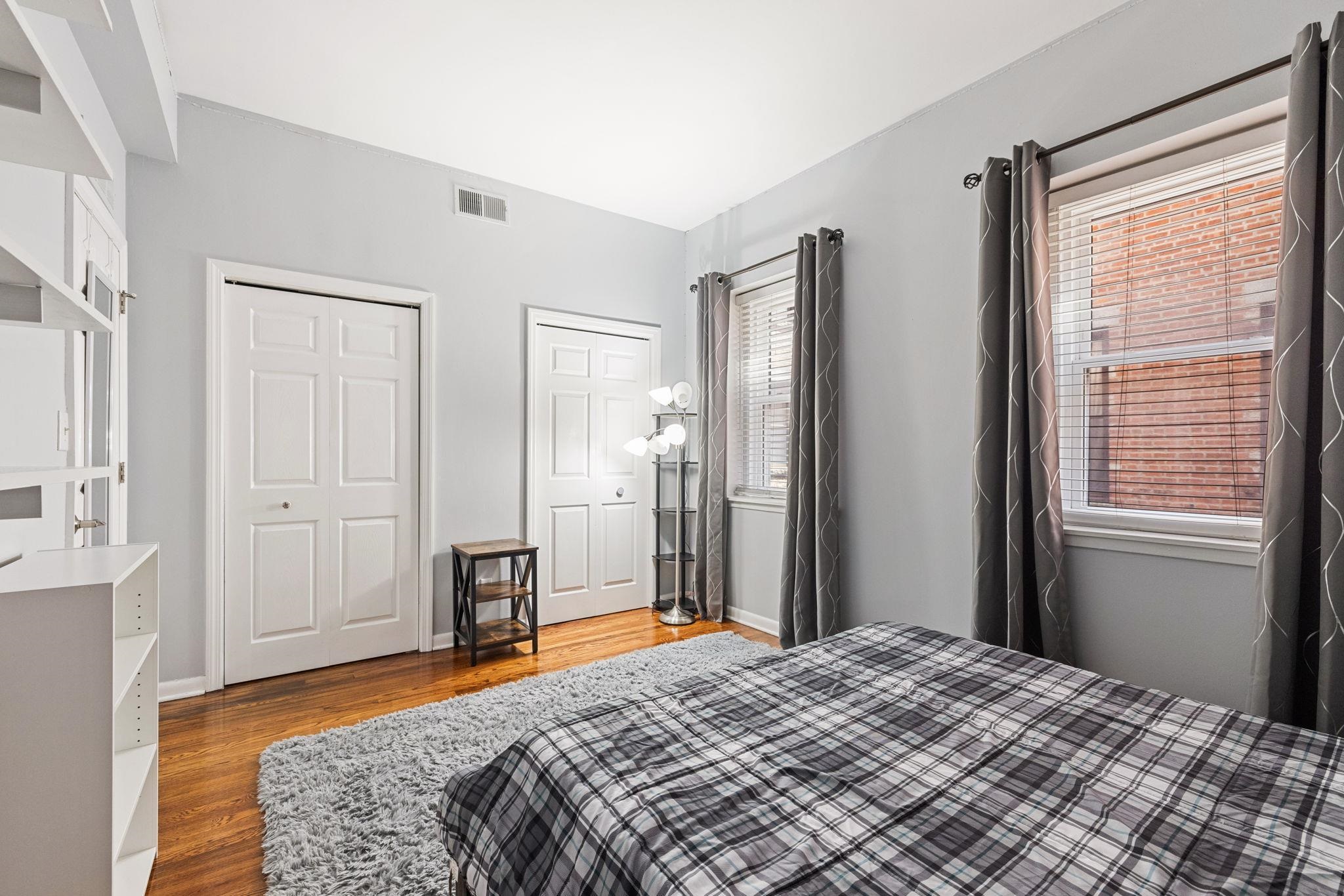 227 CHRISTOPHER COLUMBUS DR Unit: 233B