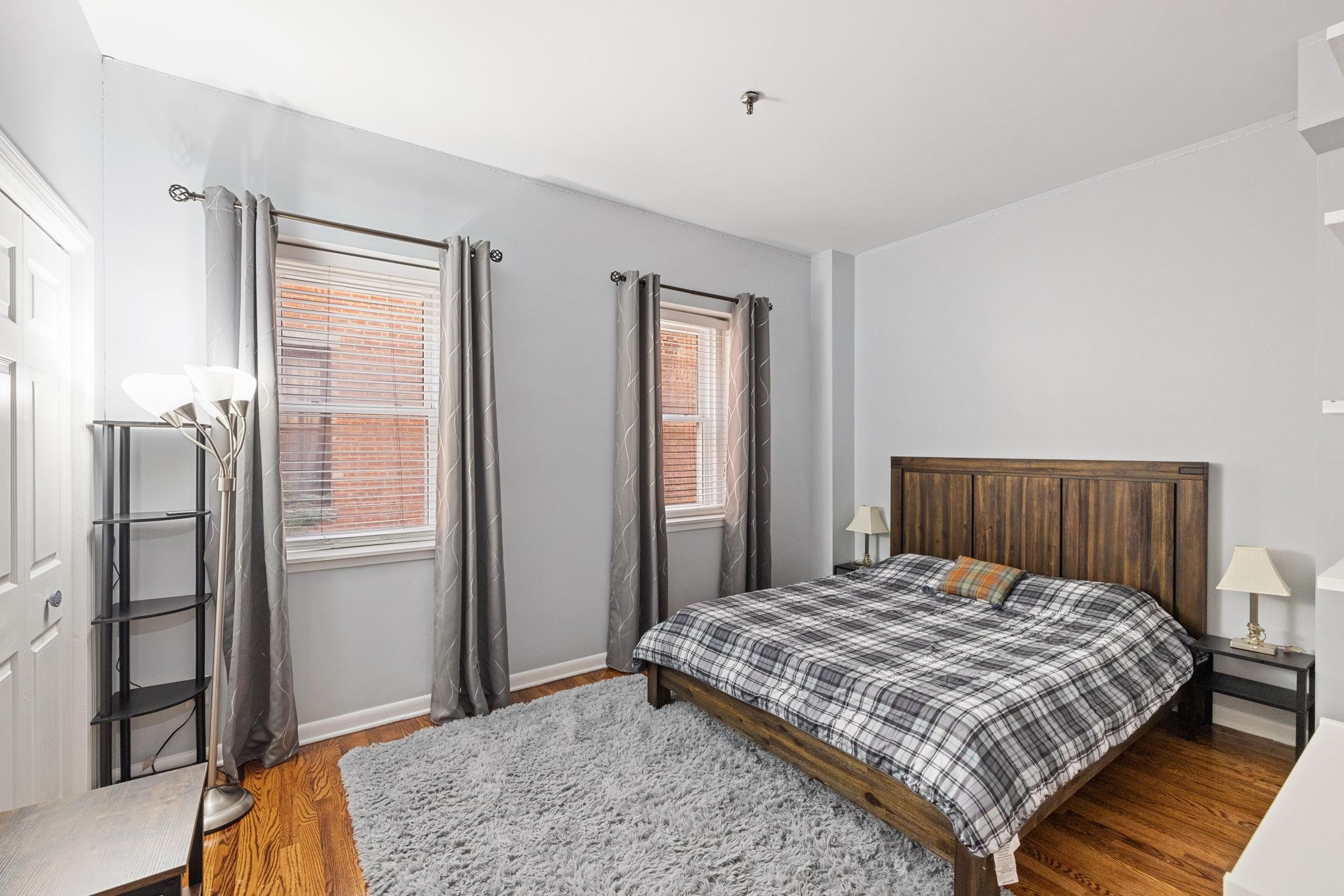 227 CHRISTOPHER COLUMBUS DR Unit: 233B