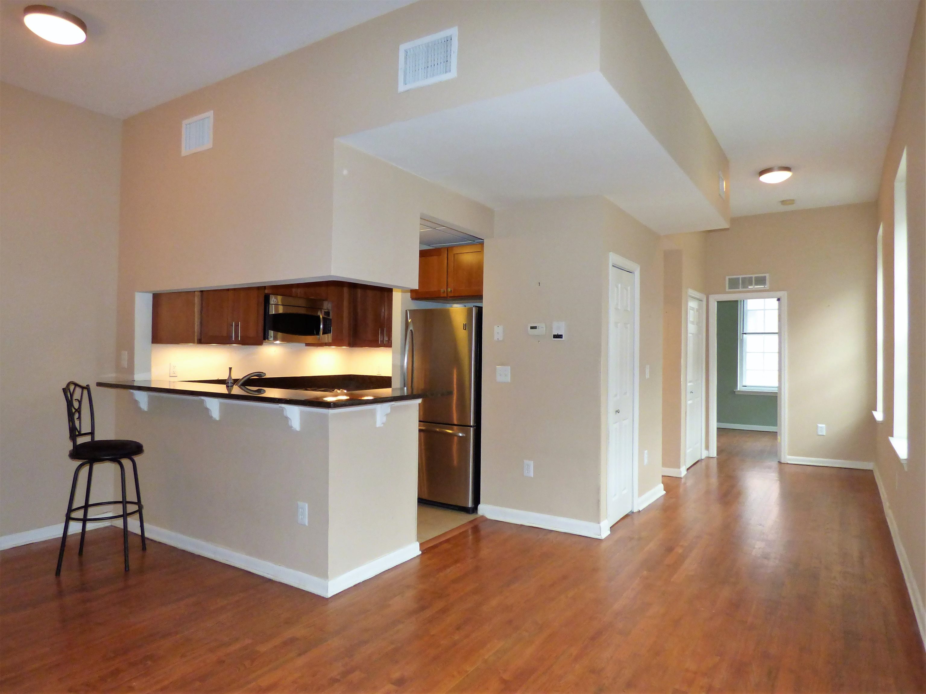 187 WAYNE ST Unit: 204C