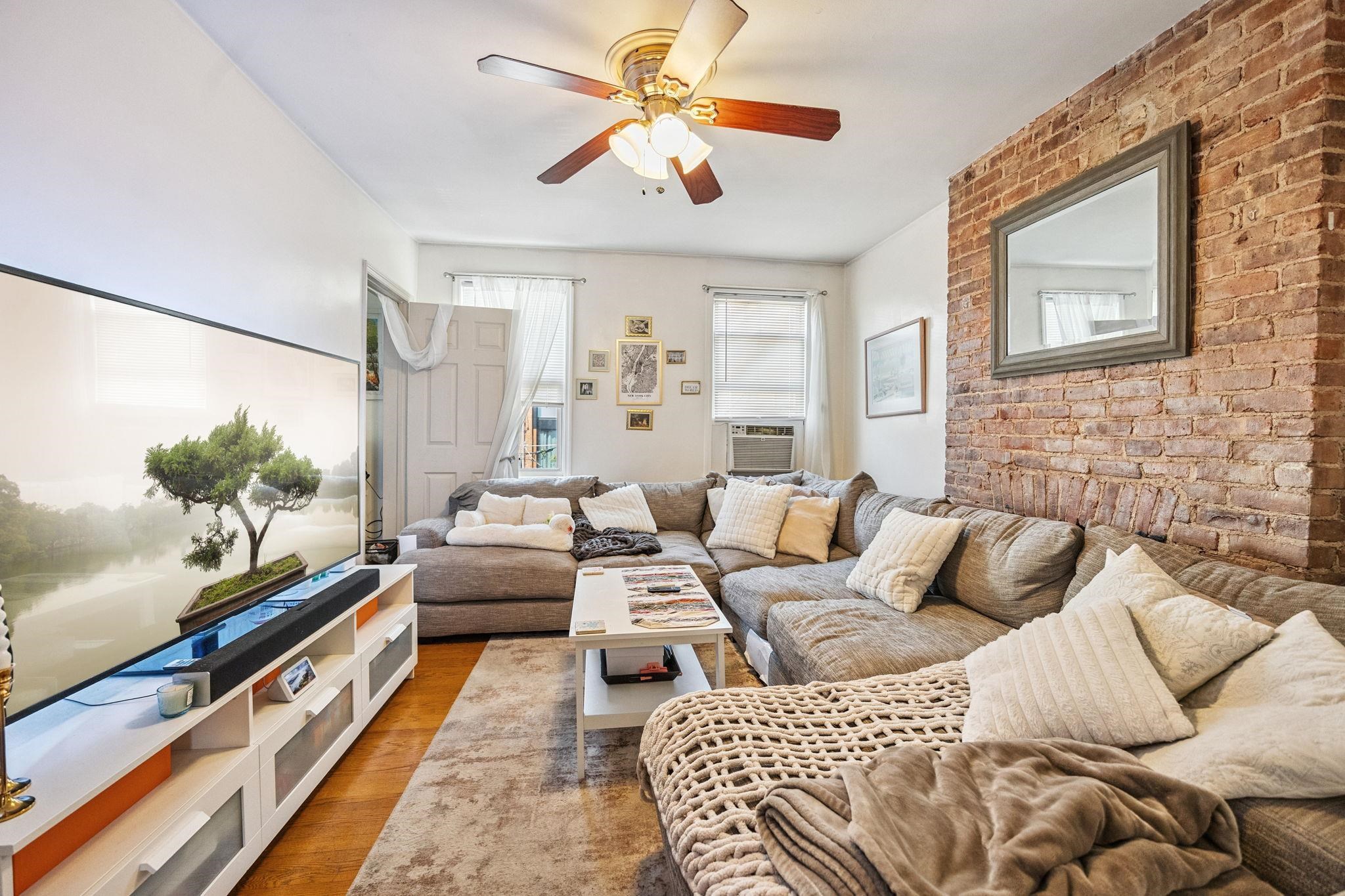 339 PARK AVE Unit: B