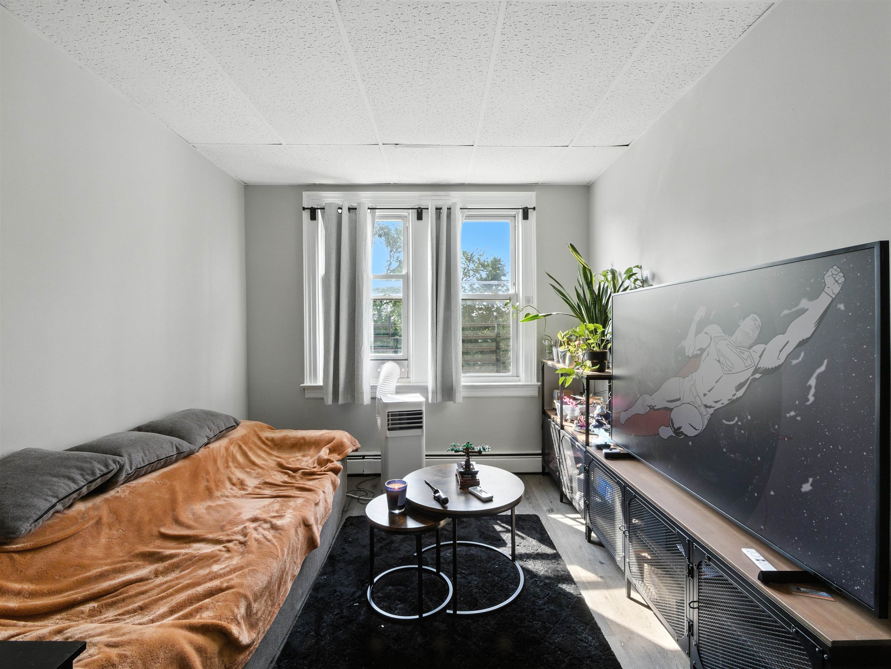 336 TERRACE AVE