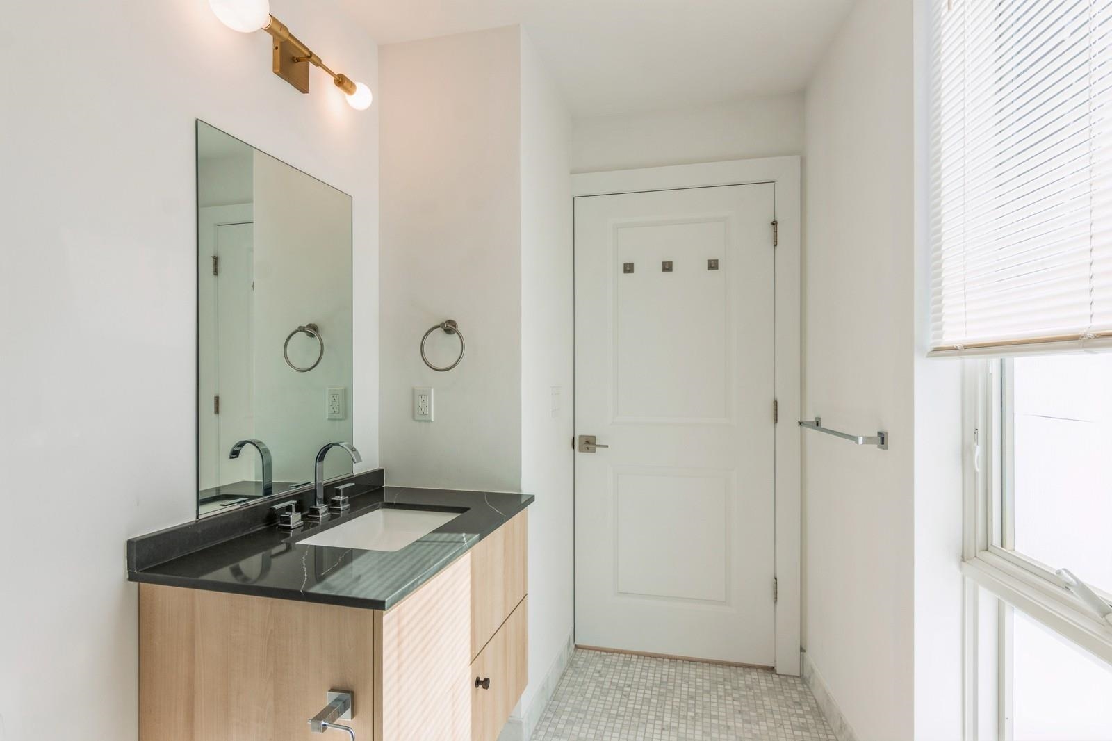 348 BALDWIN AVE Unit: 209