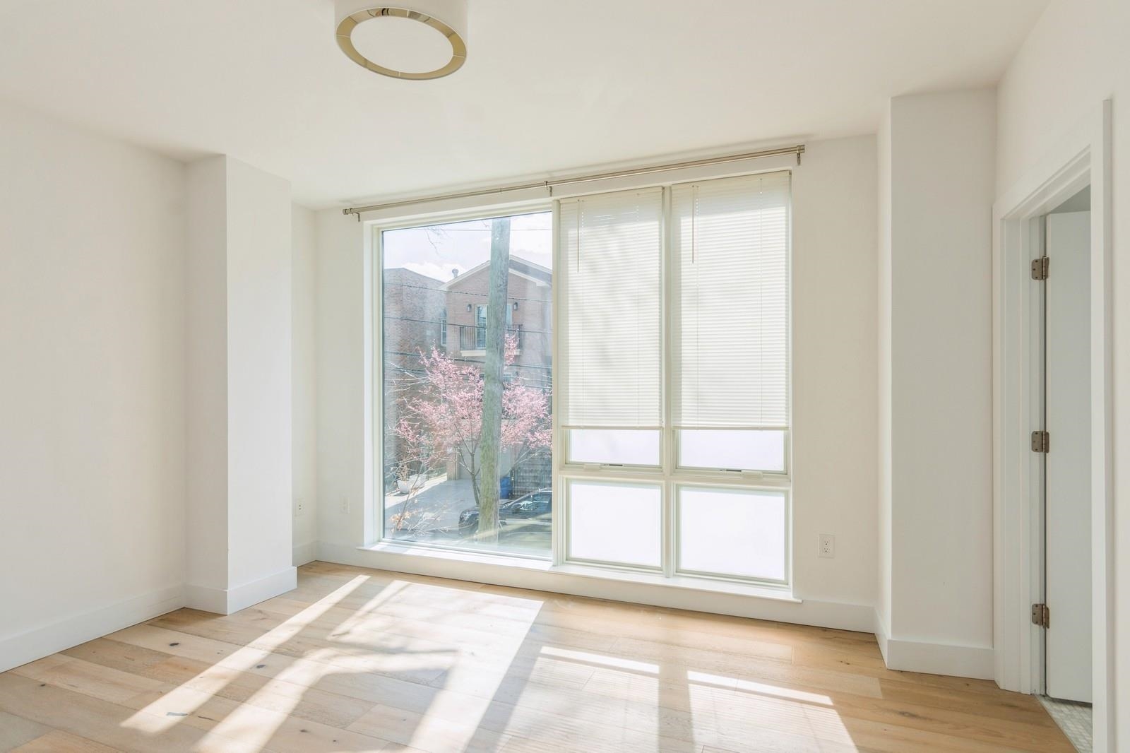 348 BALDWIN AVE Unit: 209